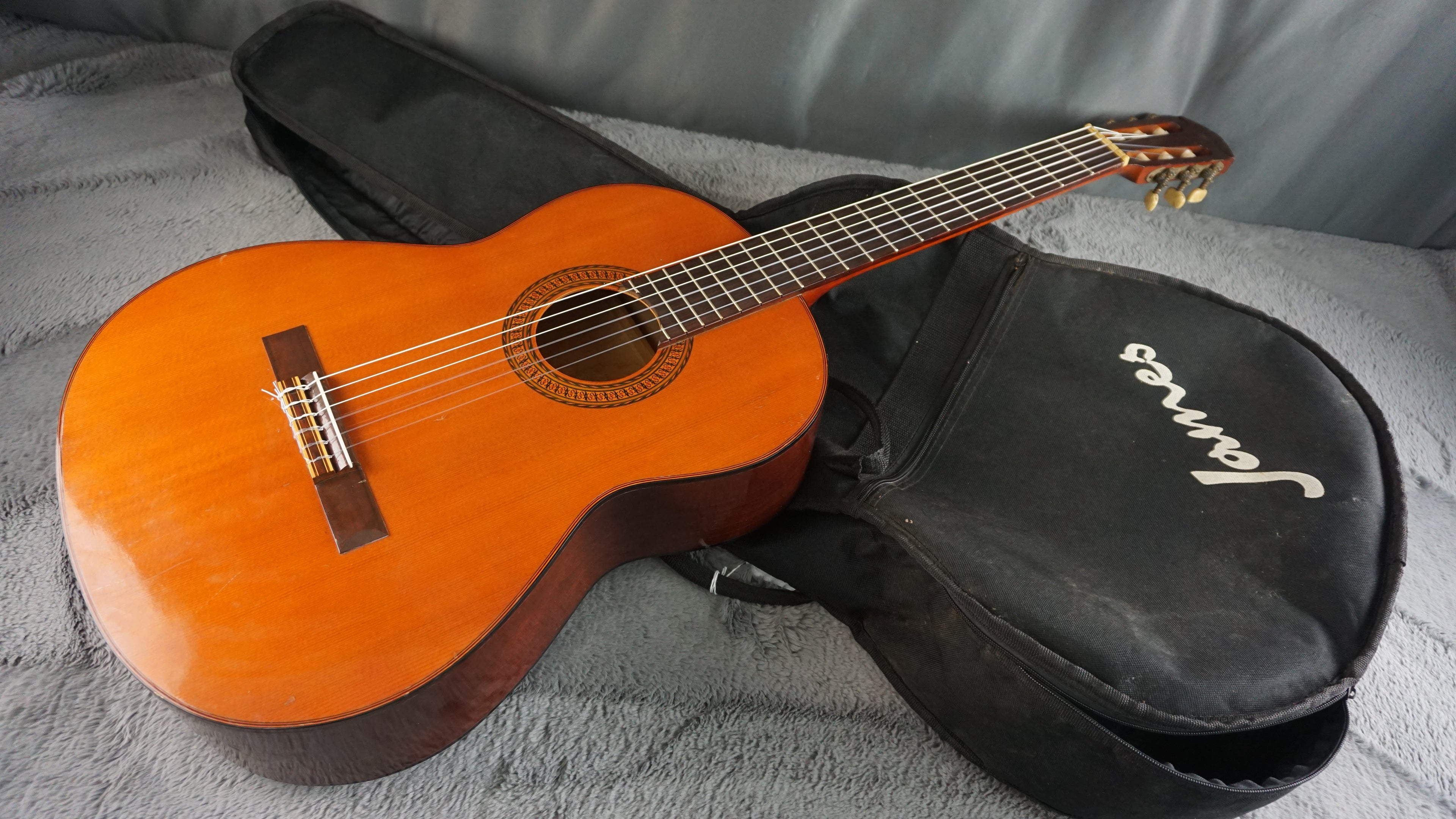 Yamaha G-90A Japan Classical Guitar