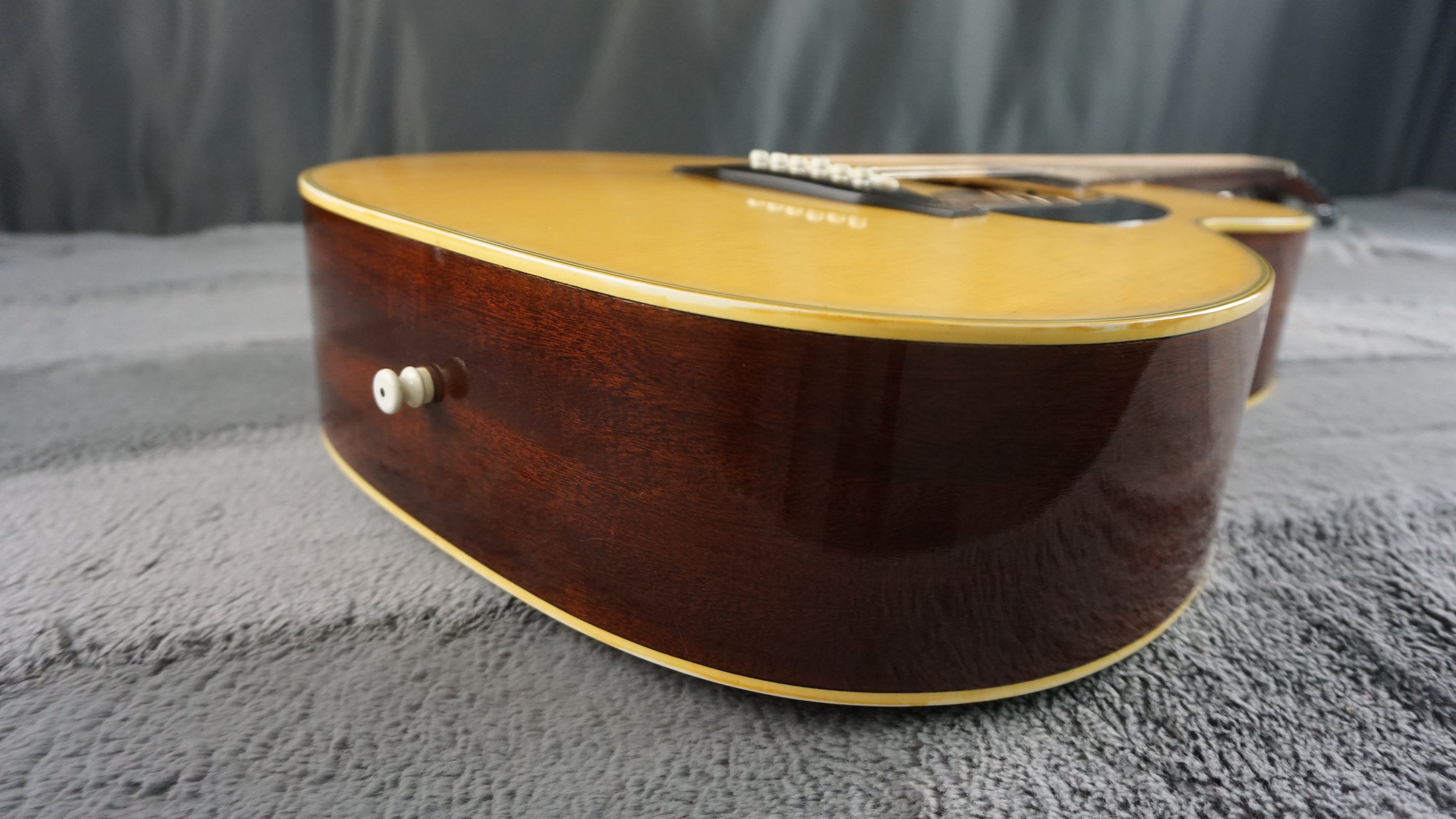Morris F-20 Japan Acoustic