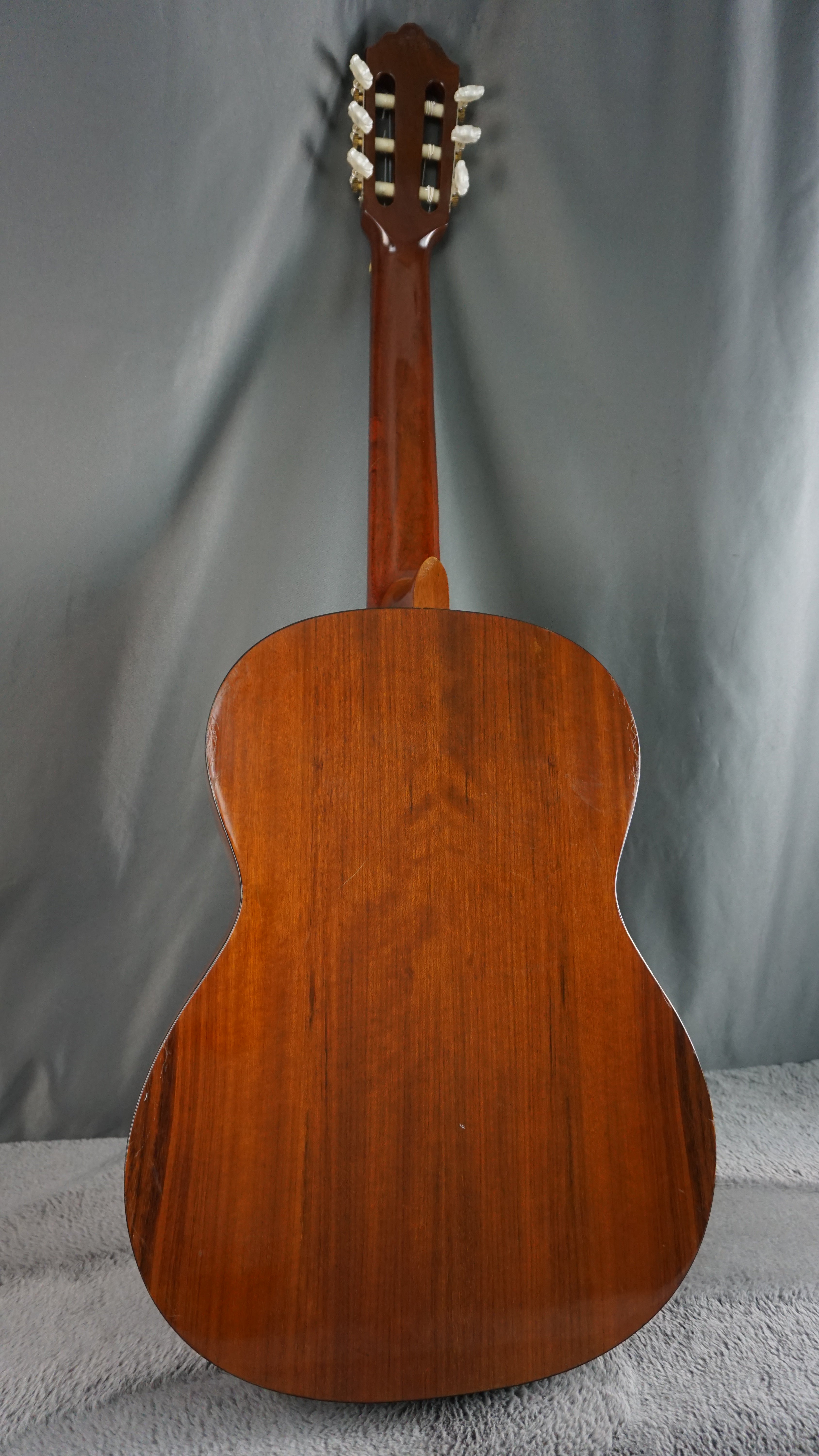 Kabao Ryuuji G-1231 Japanese Classical Guitar