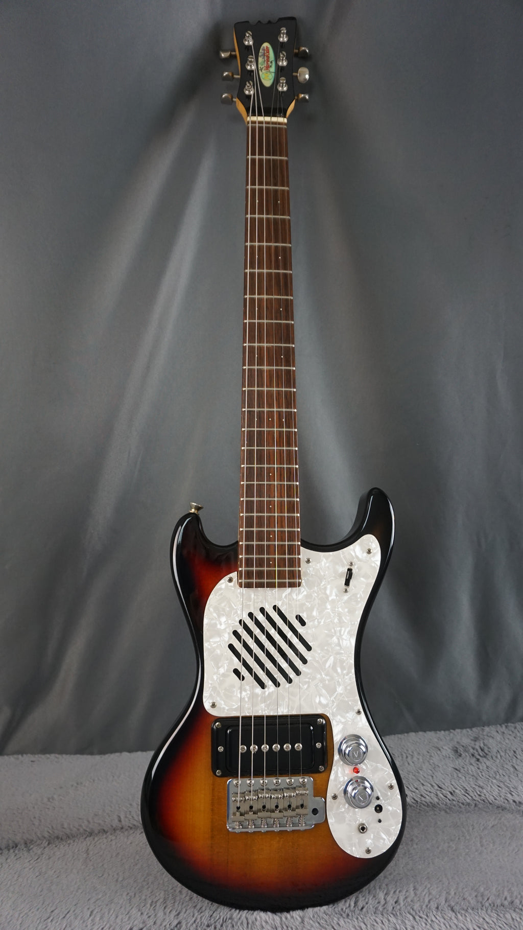 MarineRider Mosrite Ventures Model with Built In Amp 1990’s - Sunburst
