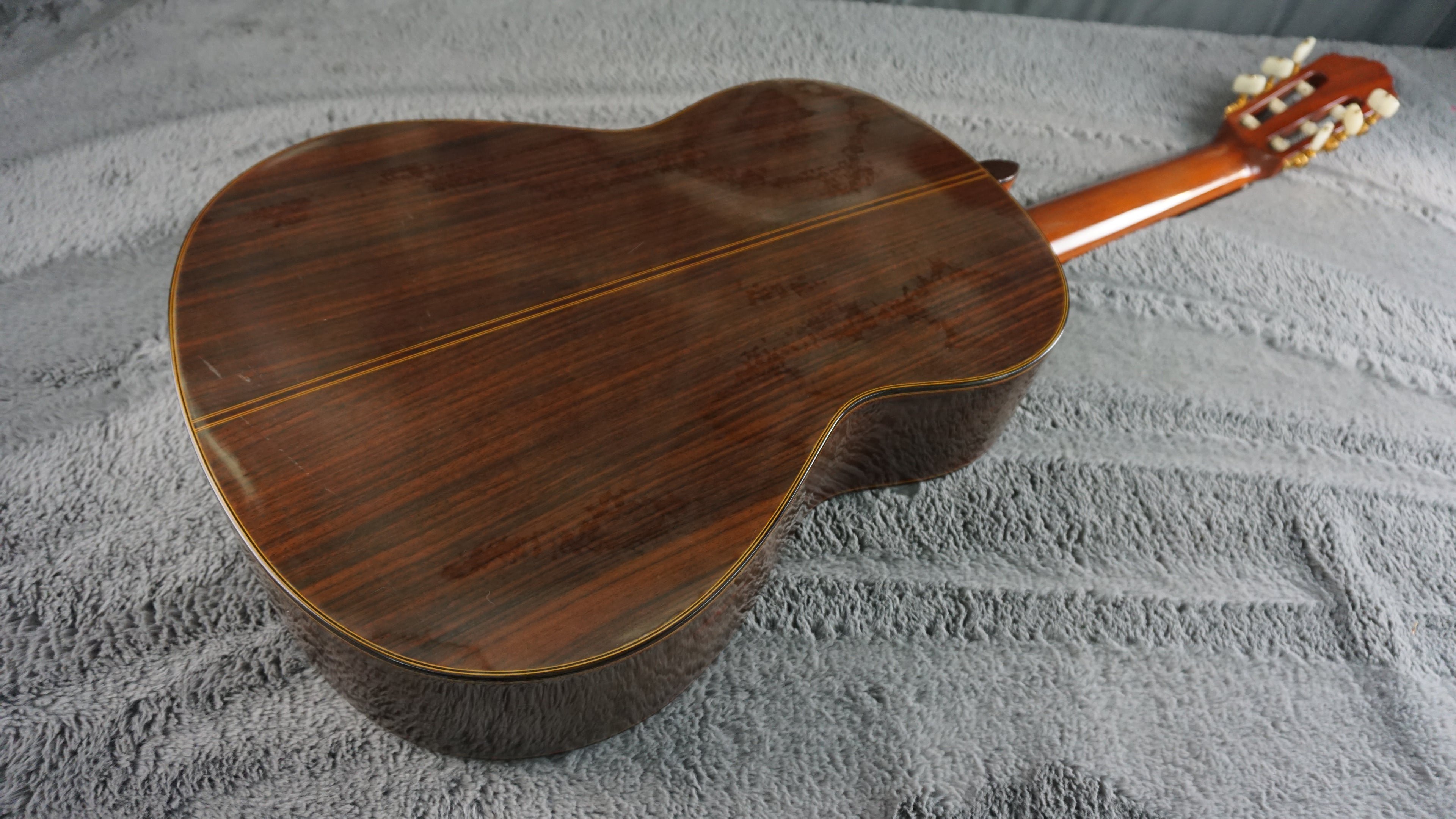Yamaha GD-20 Grand Concert Classical Guitar