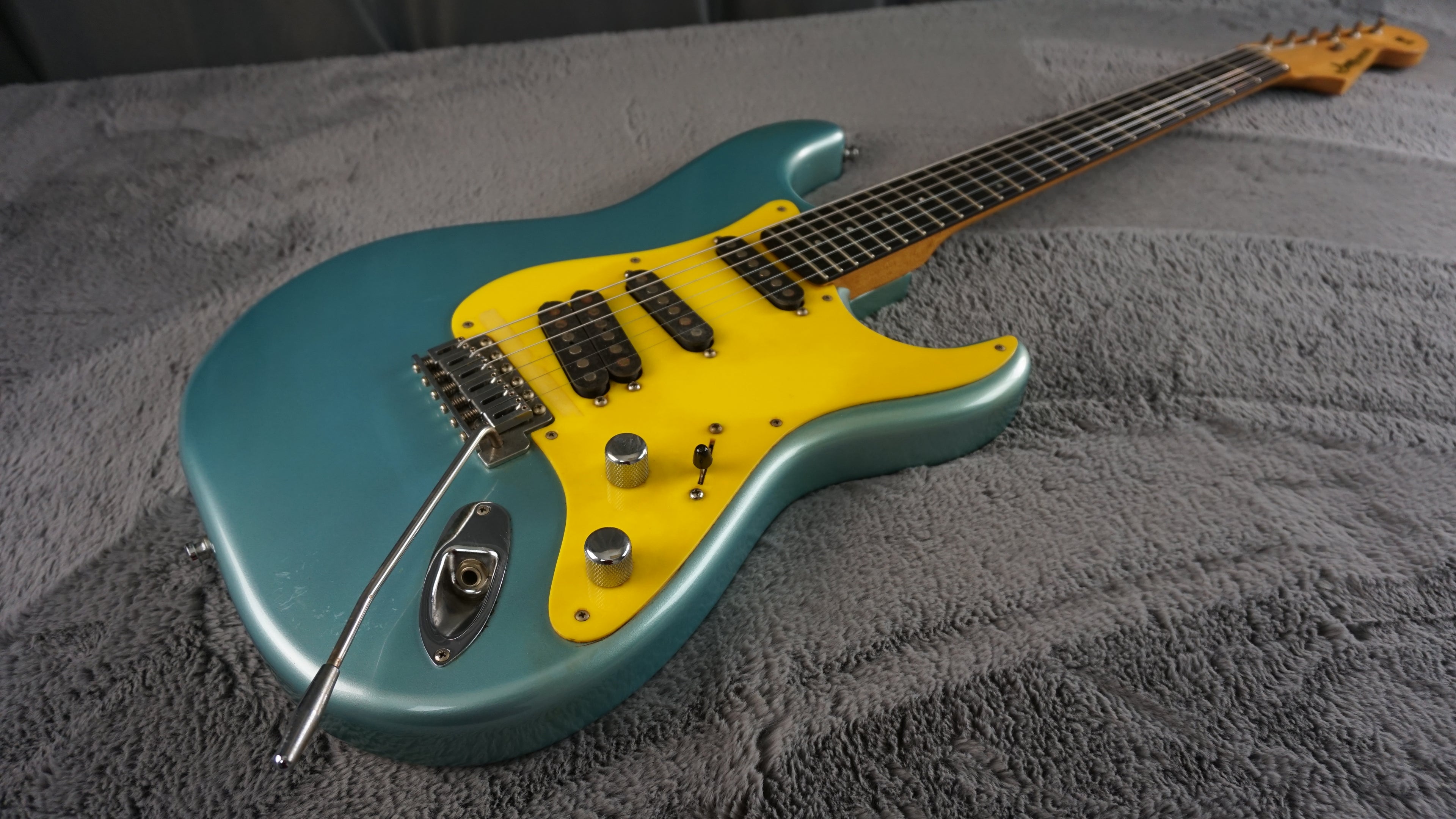 Moon Custom Guitars PGM S Style Japan HSS Teal