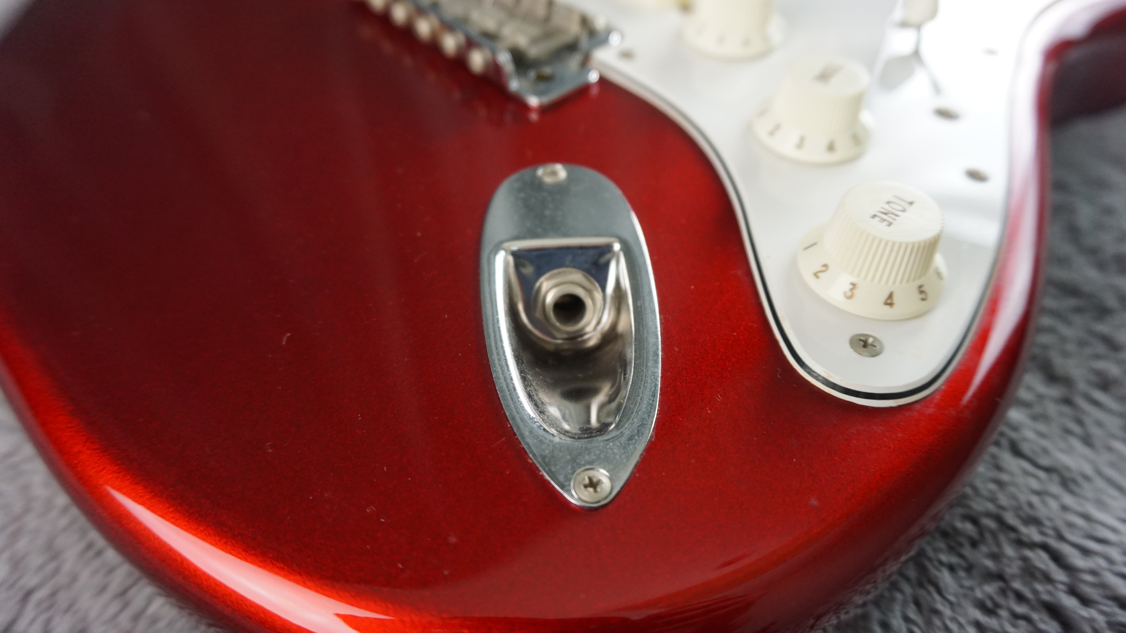 Fender Stratocaster - Cherry Japan