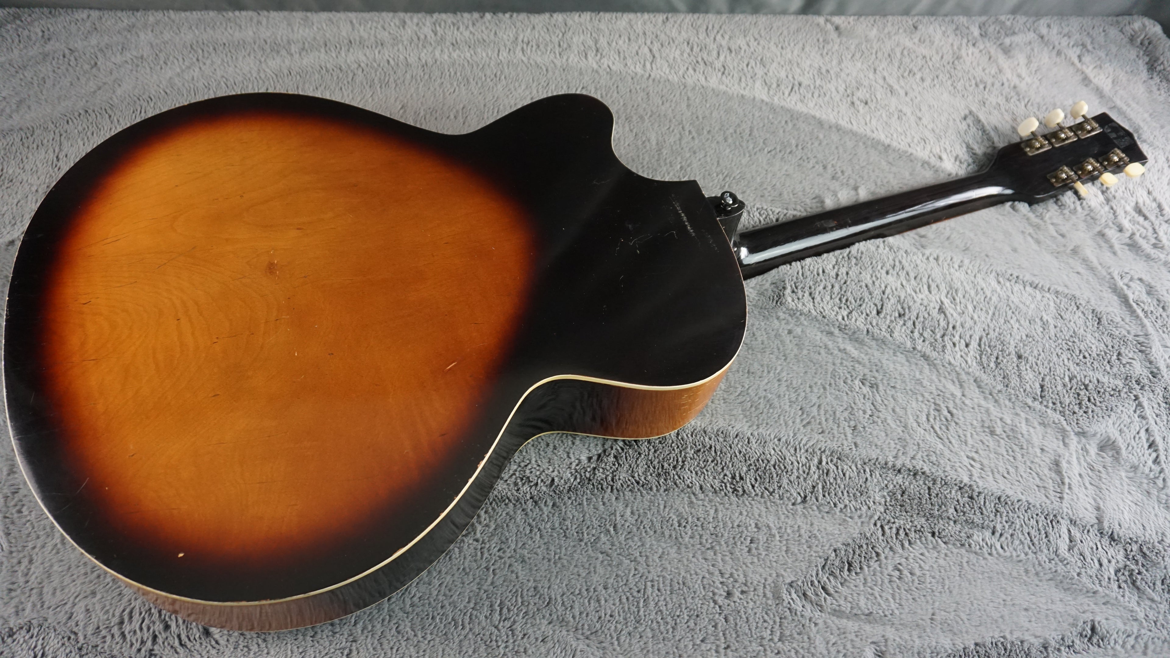 Teisco EP-14 1960s - Brown Burst Hollow Body Electric
