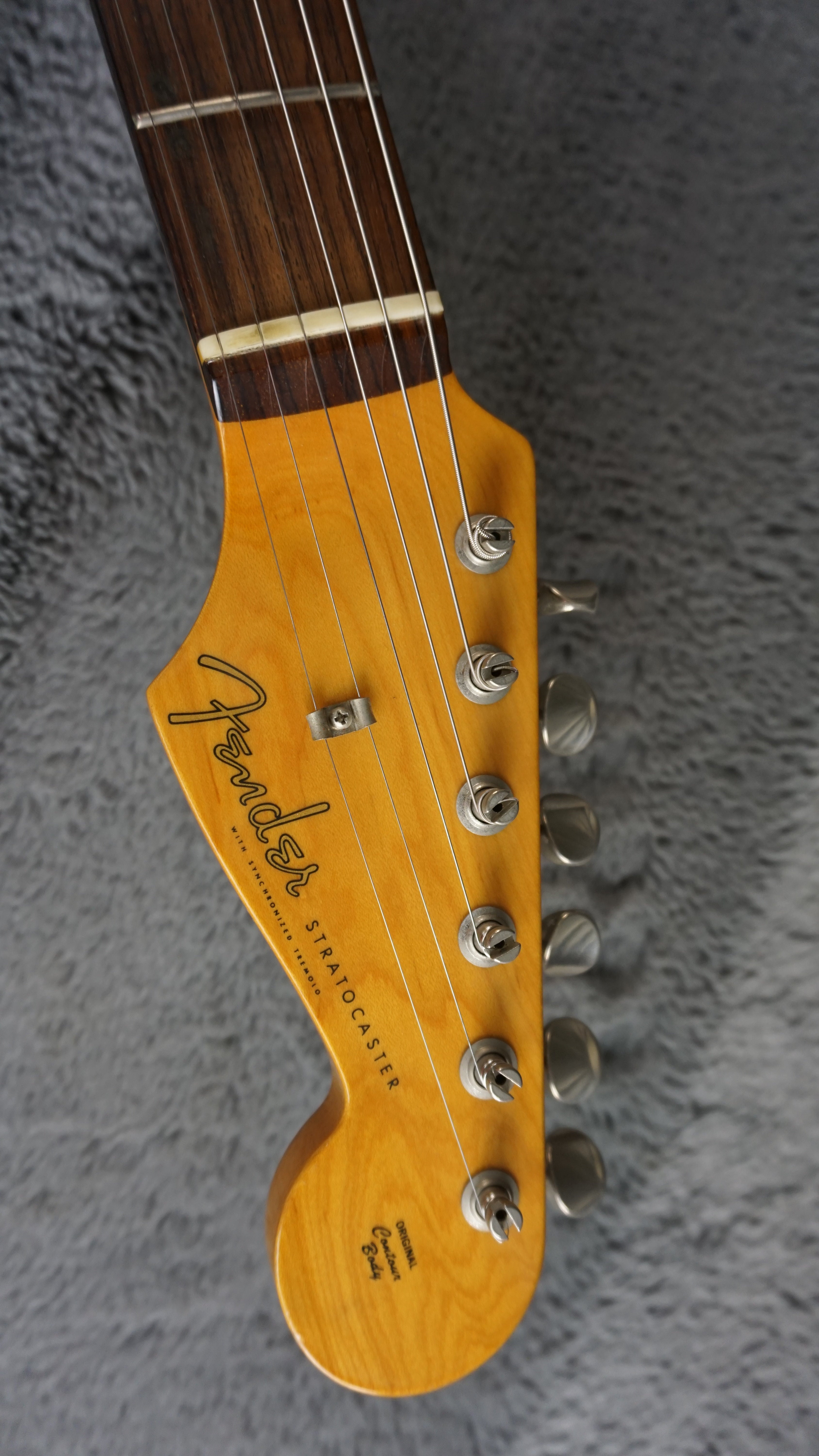 Fender Stratocaster 2017 - Sunburst Made in Japan