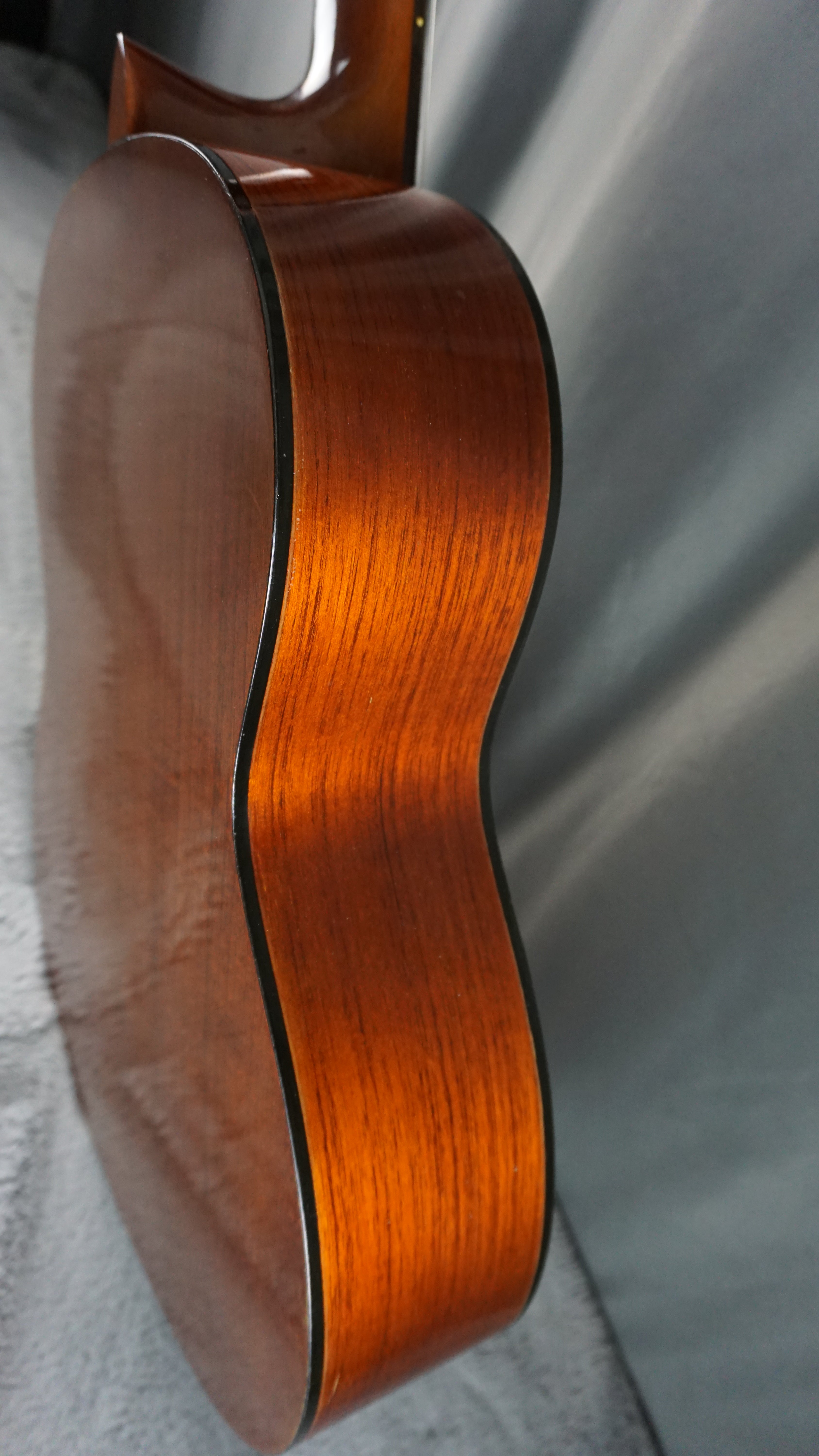 Yamaha C-180 Japan Classical Guitar