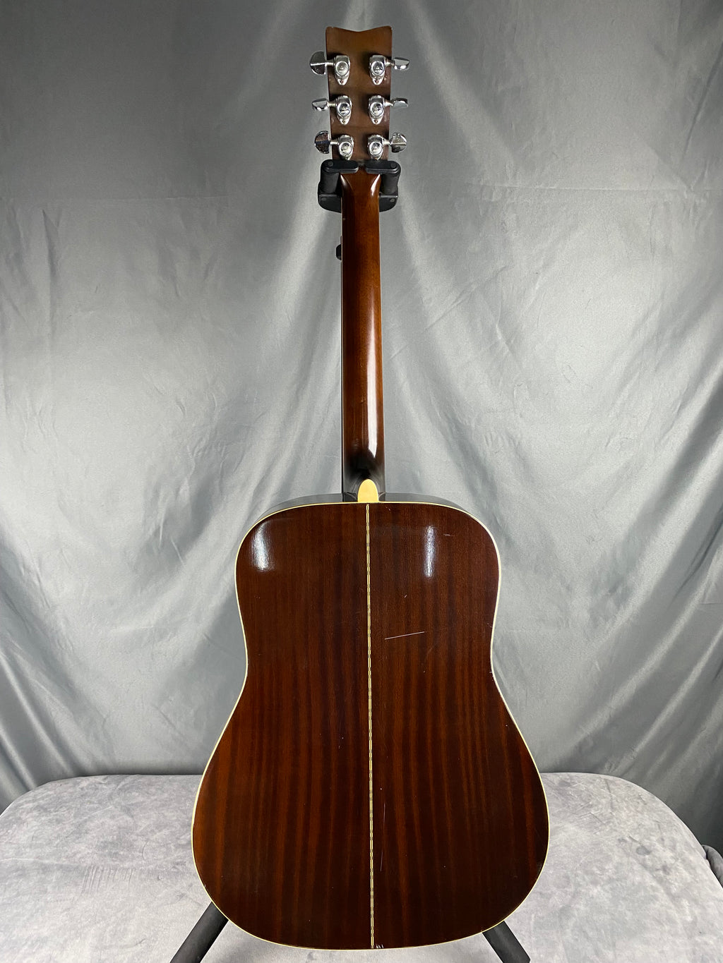 Yamaha FG-201 1977