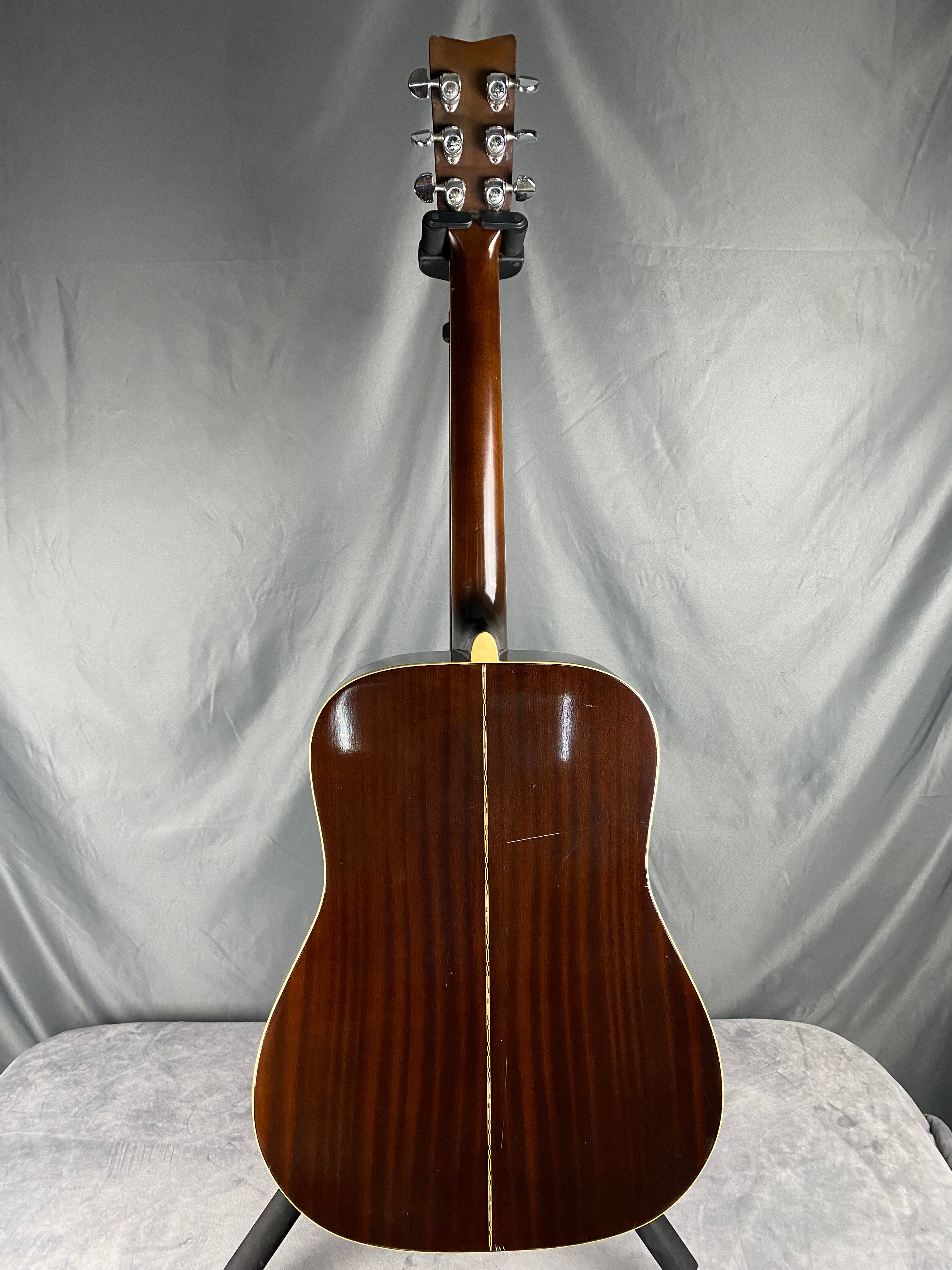 Yamaha FG-201 1977