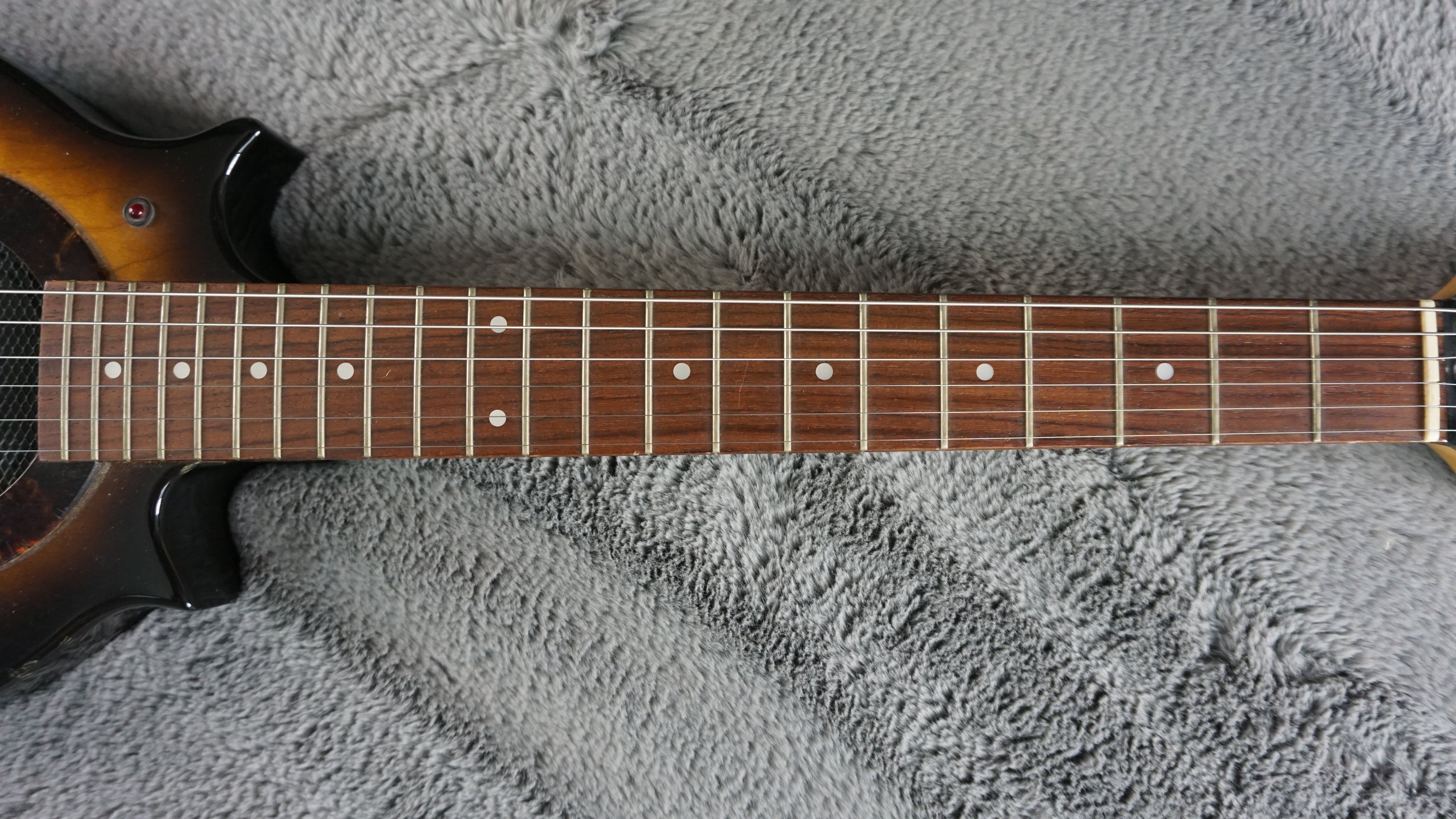 Morris Sound Circus Series Amplified Travel Guitar Japan Tobacco Burst