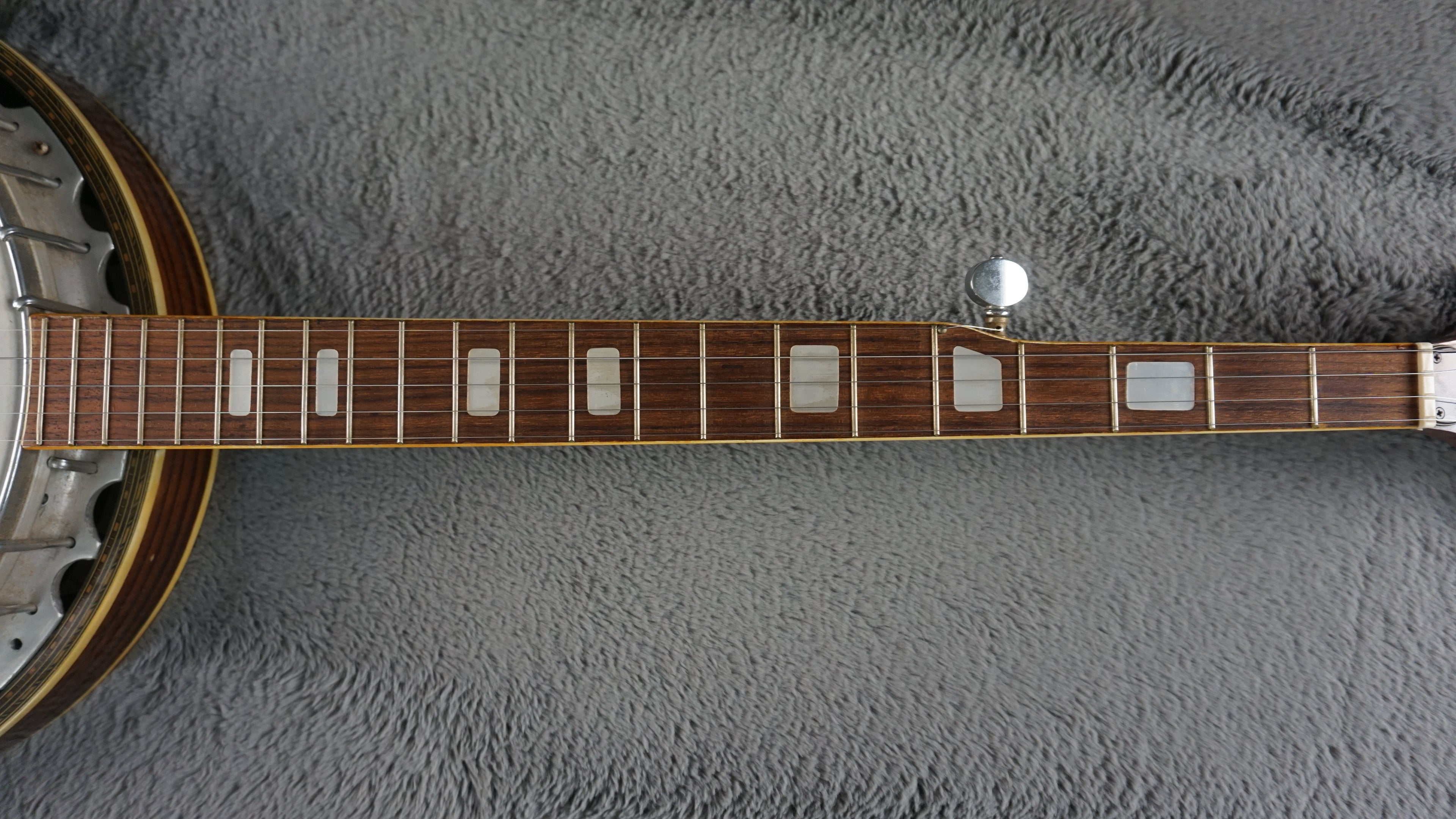 Pirles 5-String Closed Back Banjo w/ Hard Case