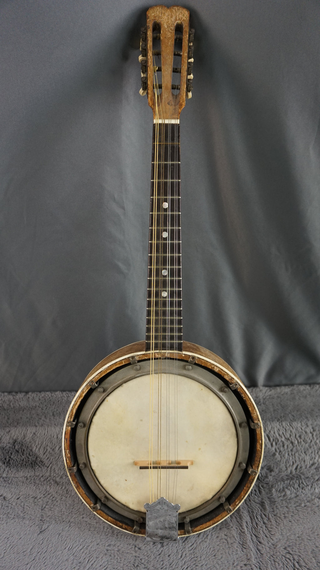 Vintage Closed Back Banjolin