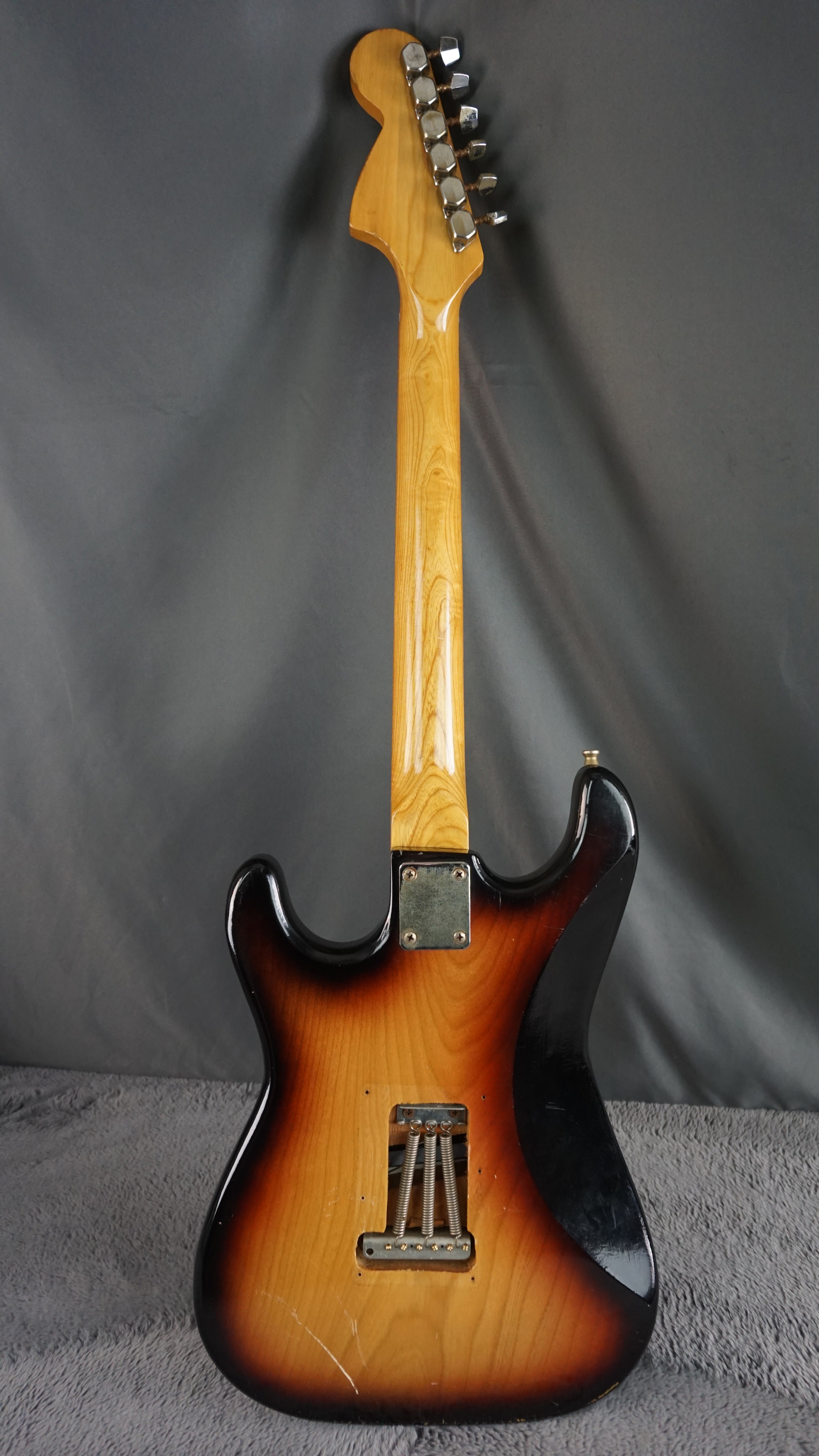 Holly Splendor Series S-Style - Tobacco Burst Tomson MIJ
