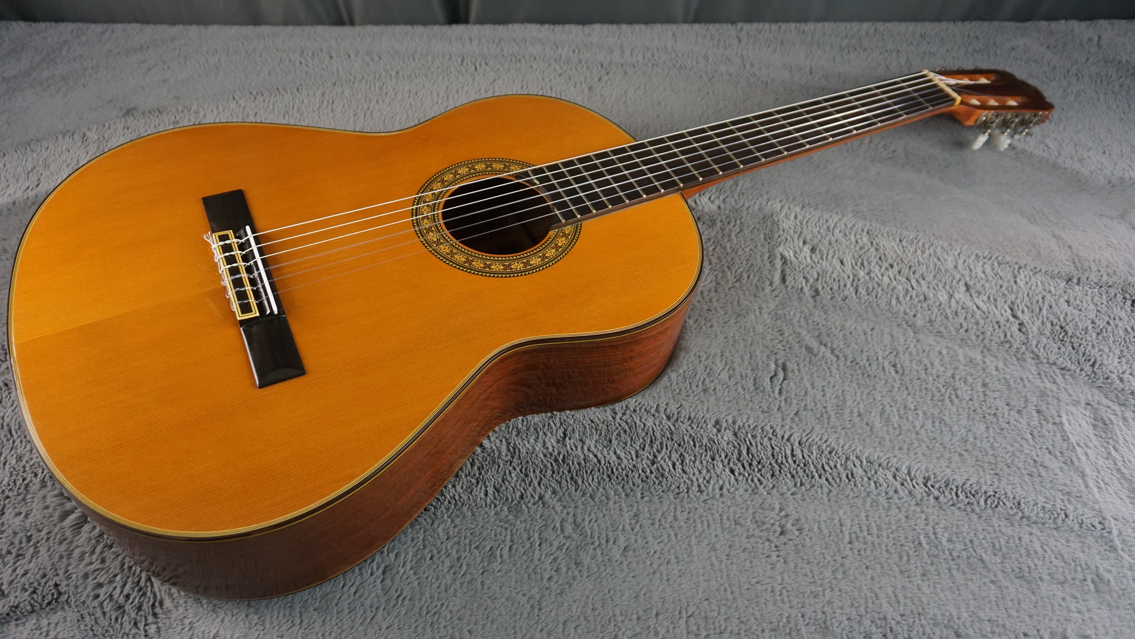 Kiso Suzuki Takeharu Japan Classical Guitar
