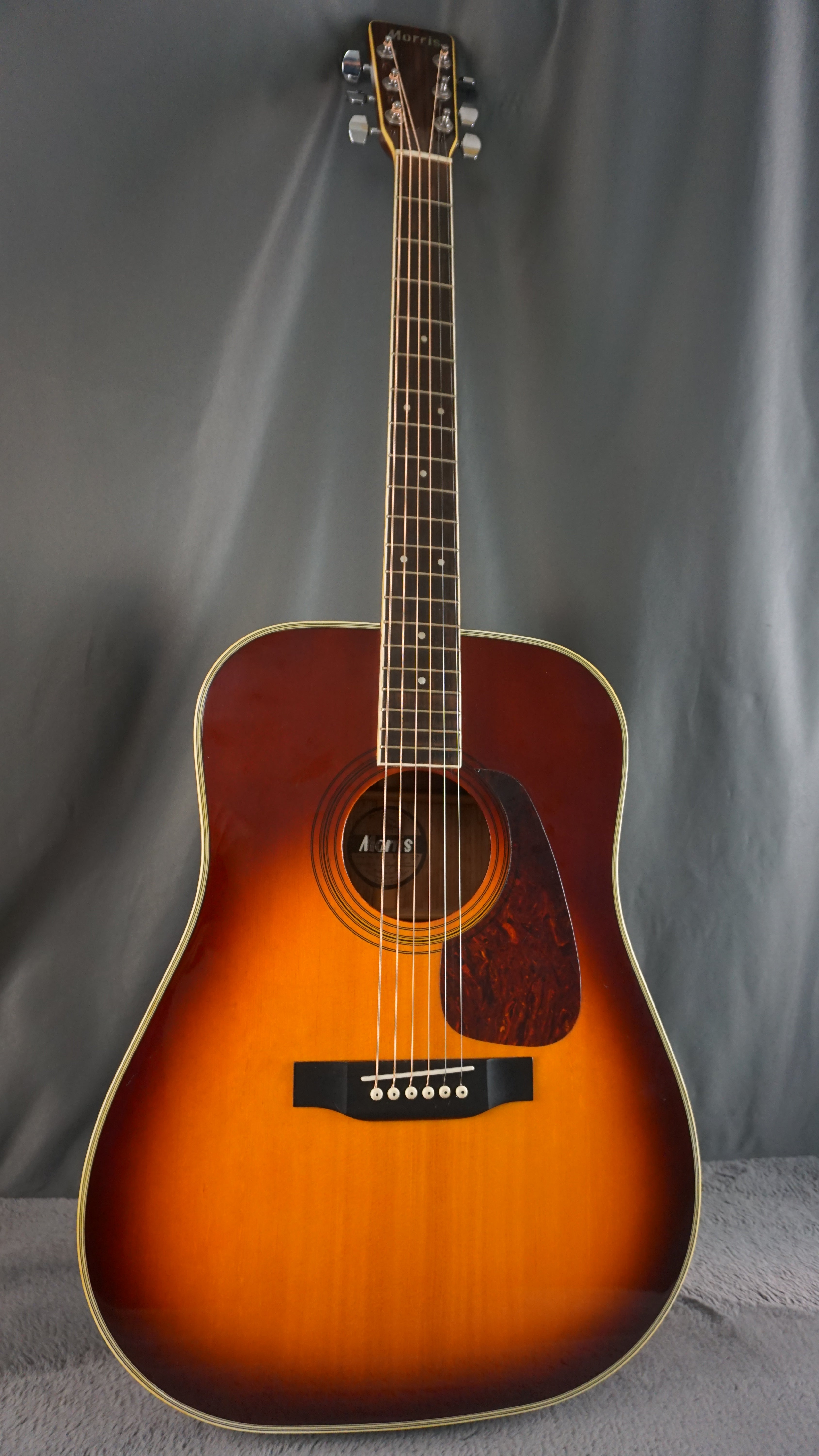 Morris MD-507 Japan Sunburst Acoustic