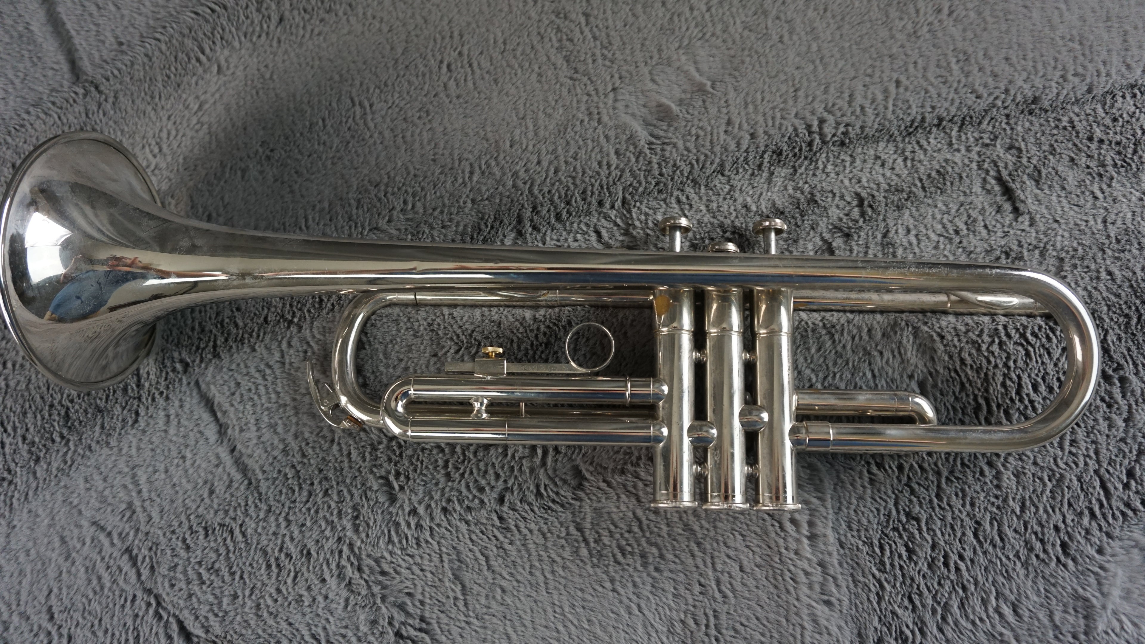 Nikkan YTR-1310 Japan Trumpet
