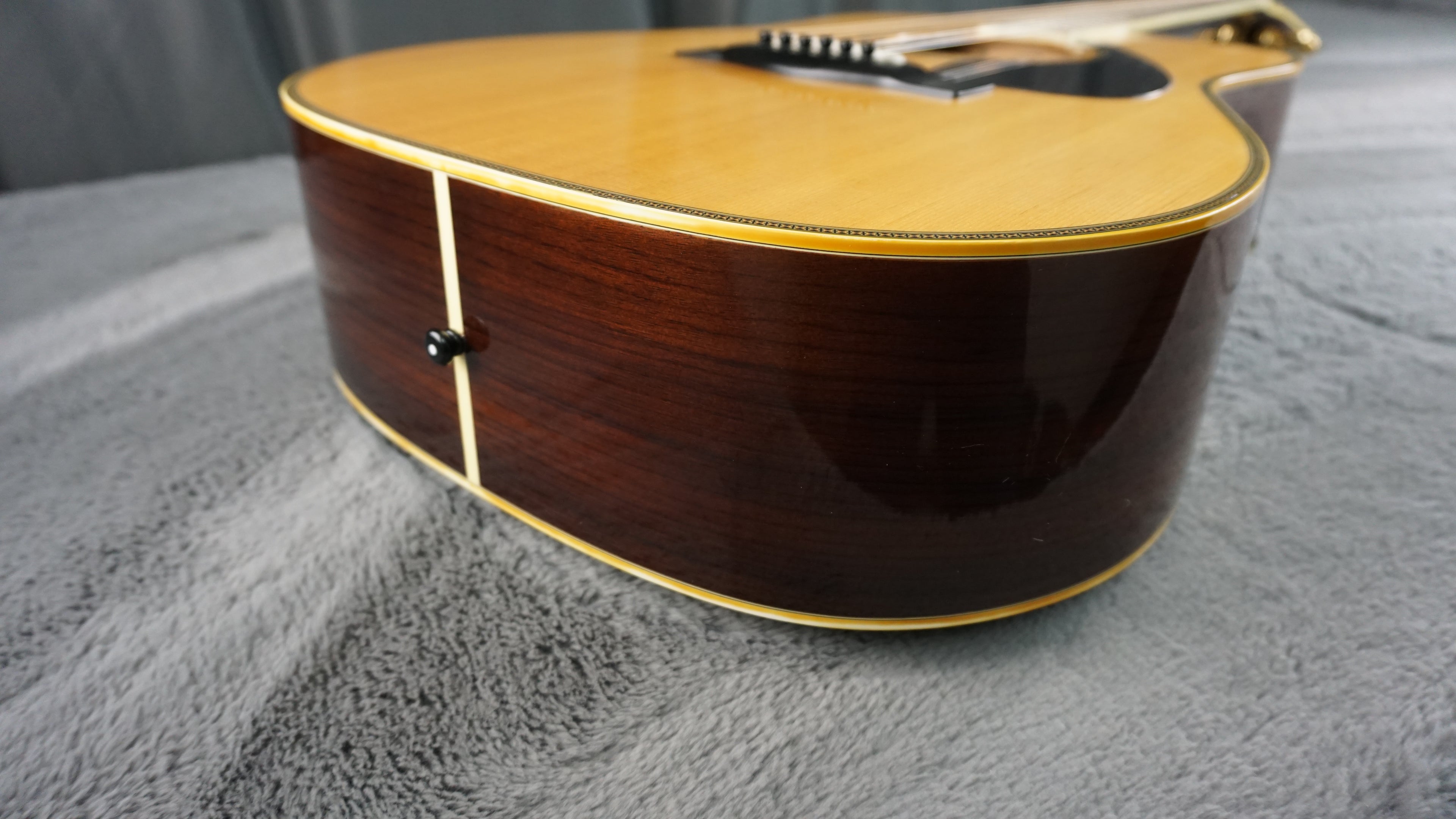 Yamaha L-8 Luxury Series Solid Wood Japan Acoustic