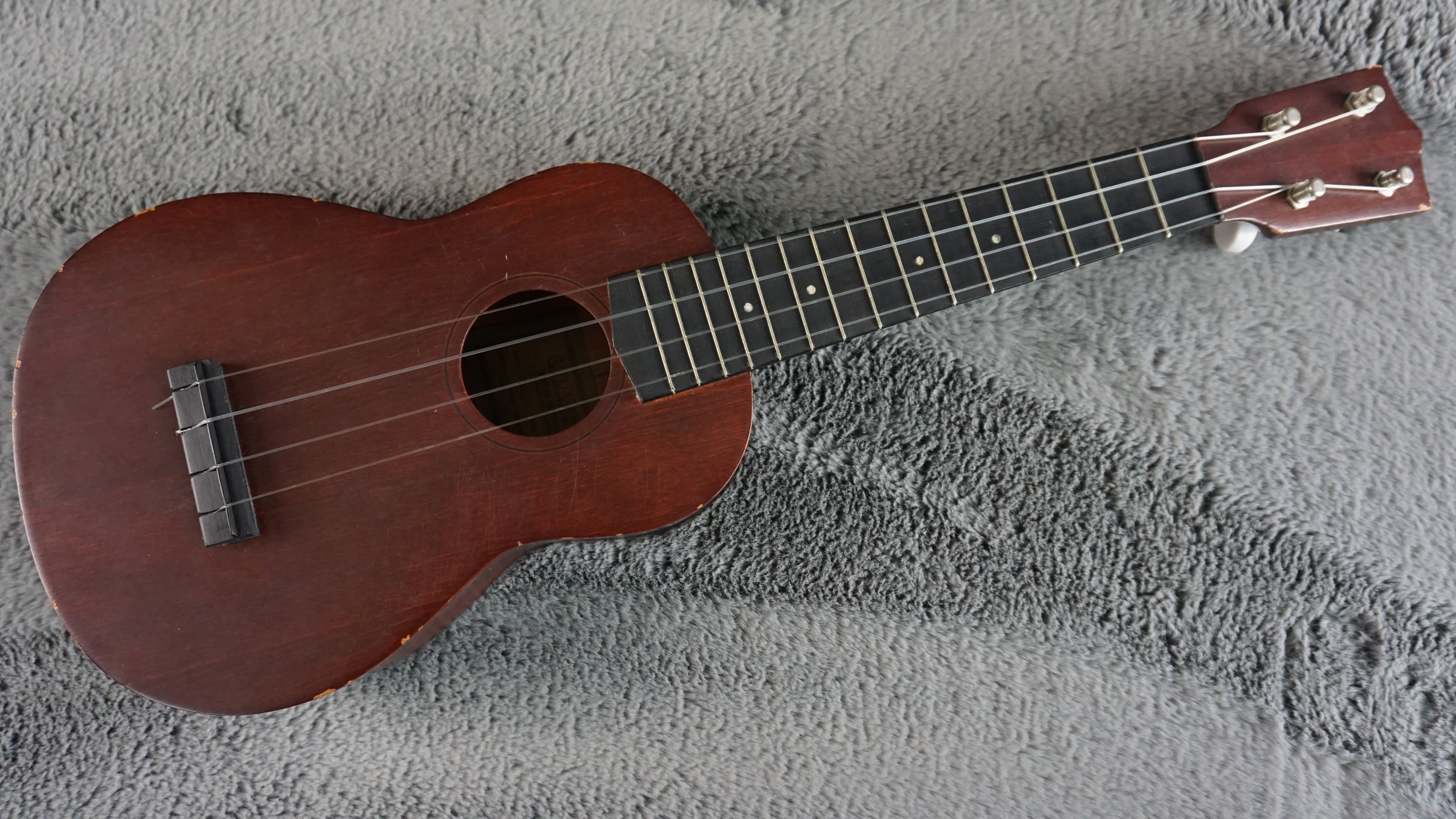 Lilang's Ukulele Soprano Solid Woods