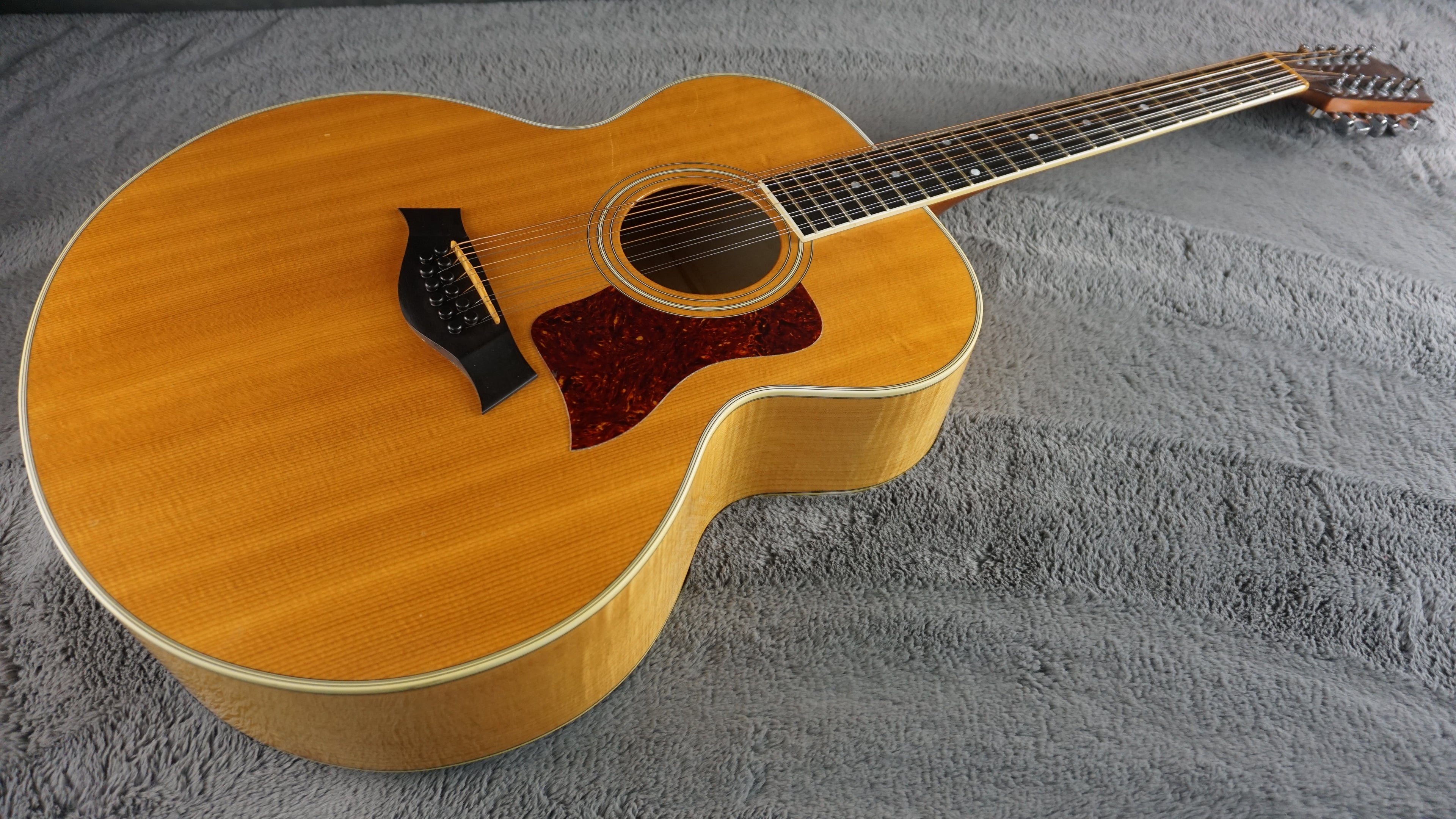Taylor 655 12-String Acoustic Guitar 1988