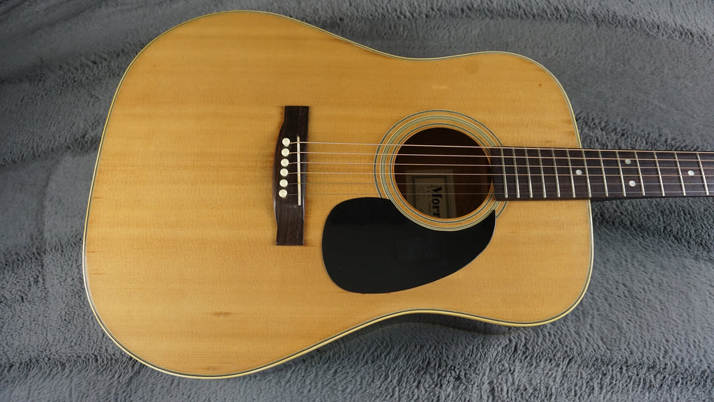 Morris W-18 Japan Acoustic Guitar