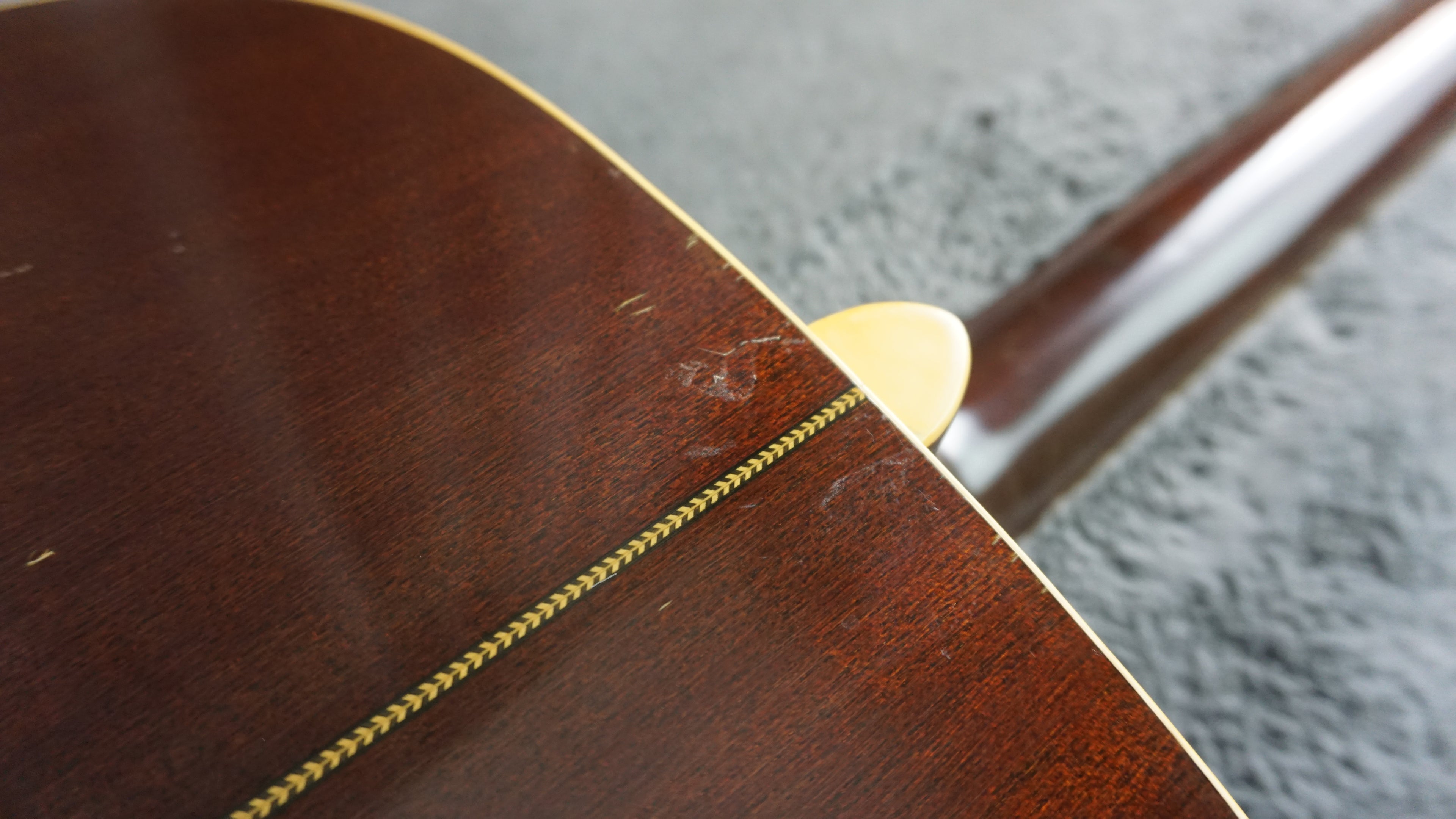 Yamaha LA-17 Japan Acoustic Luxury Artist