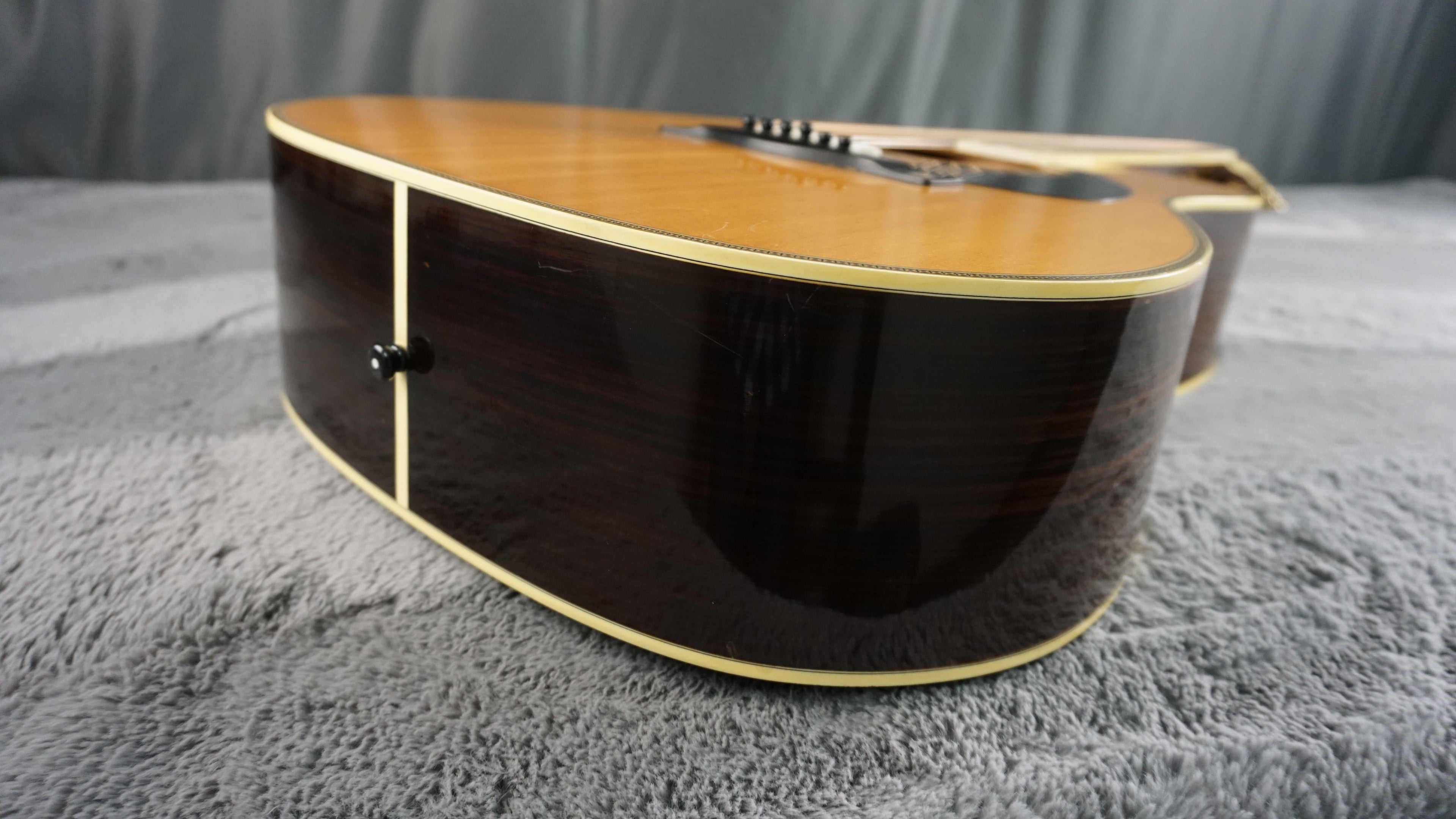 Yamaha L-8 Luxury Series Solid Wood Japan Acoustic w/ Hard Case