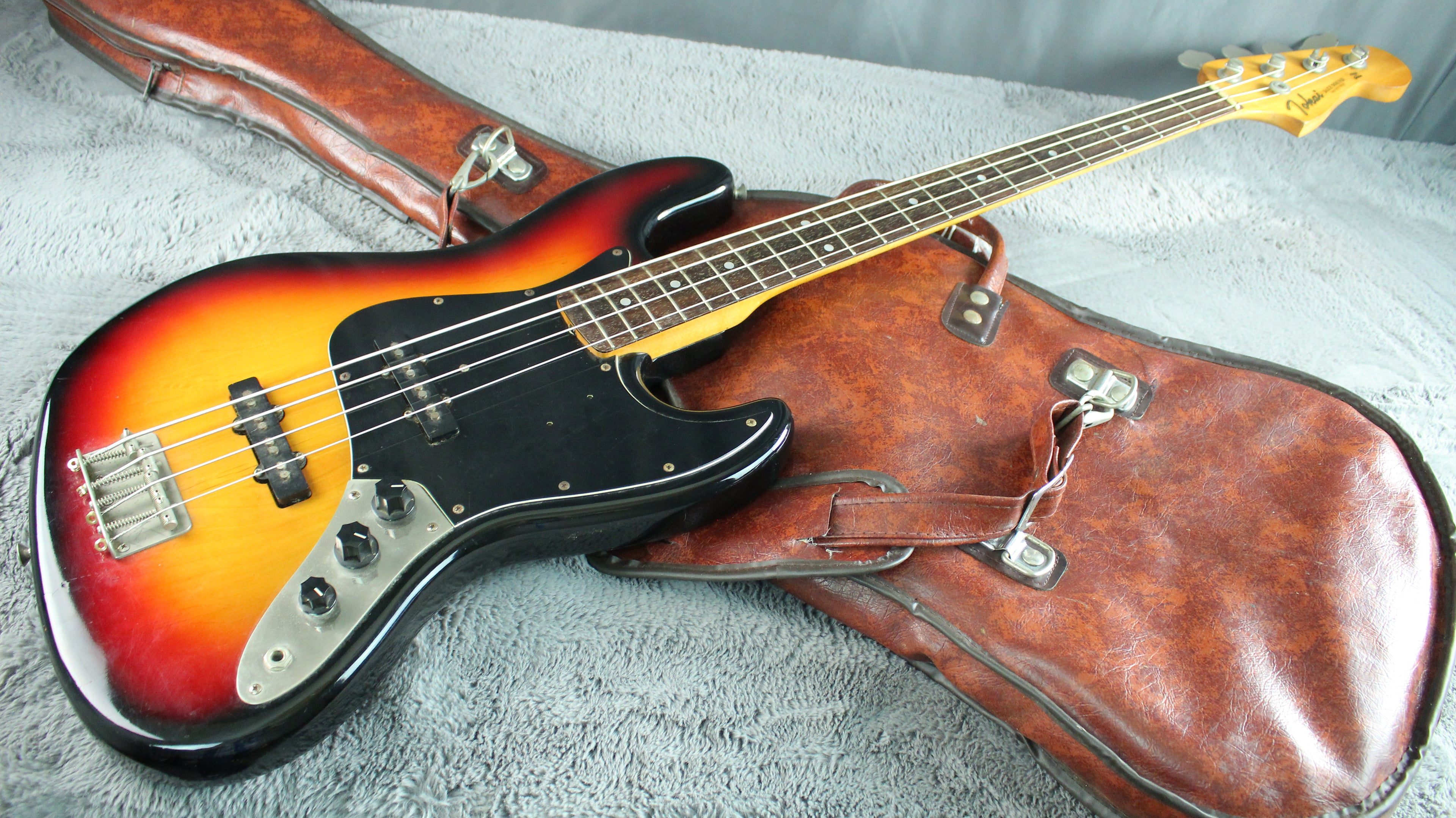 Tokai Jazz Sound 80s - Sunburst 4-String Bass
