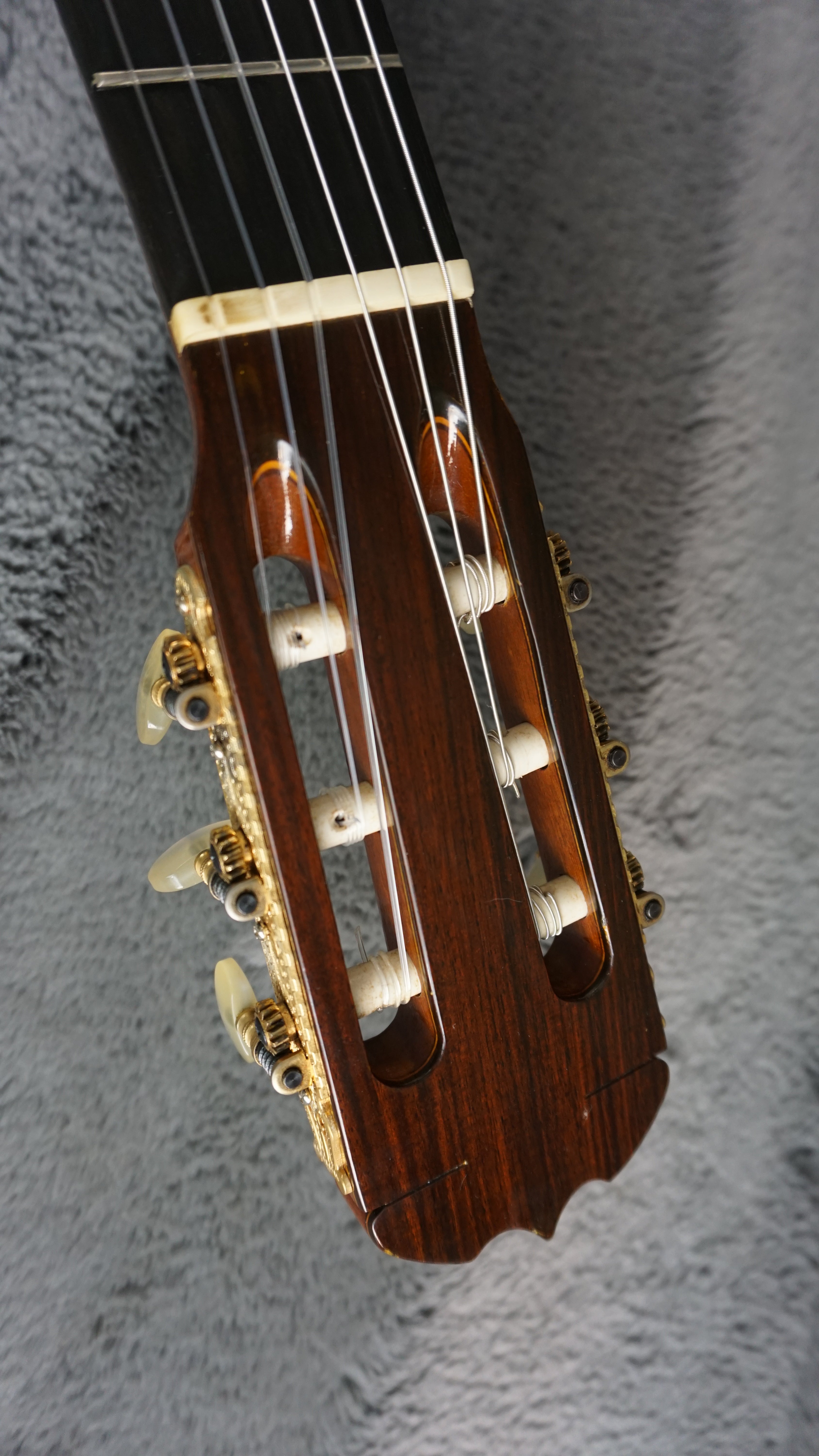 El Mesmre S-1976 Japan Classical Guitar w/ Hard Case Rare Solid Woods