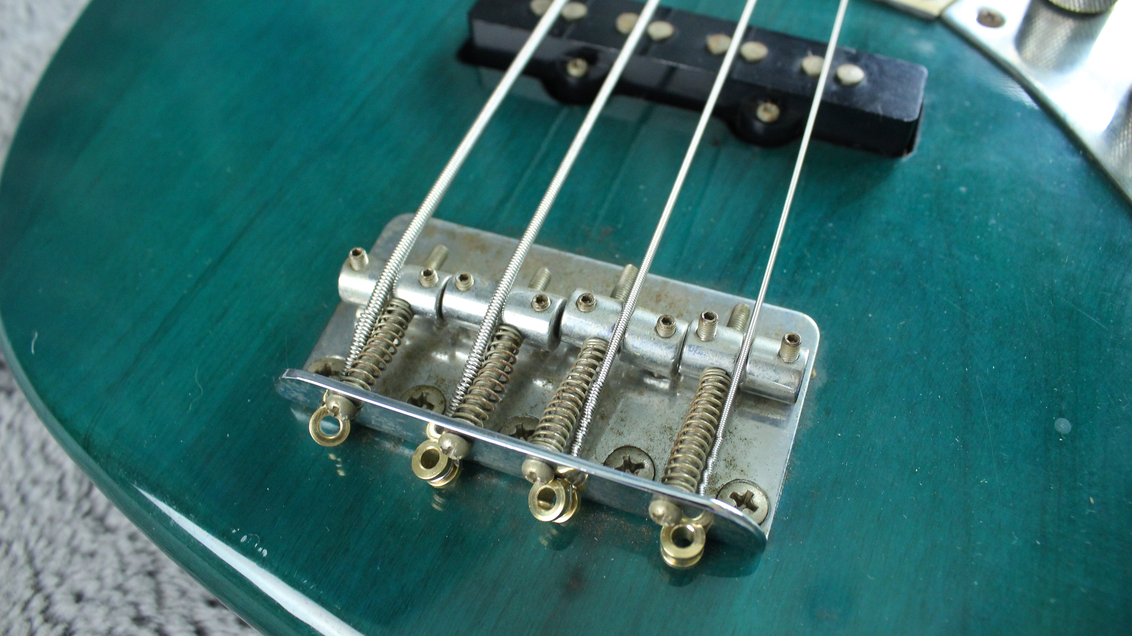Tokai Jazz Sound - Green Japan 4-String Bass