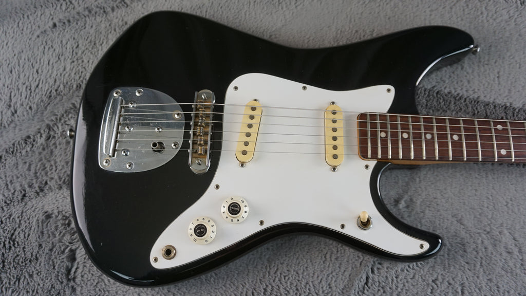 Guyatone LG-23 Japan Electric Guitar Black