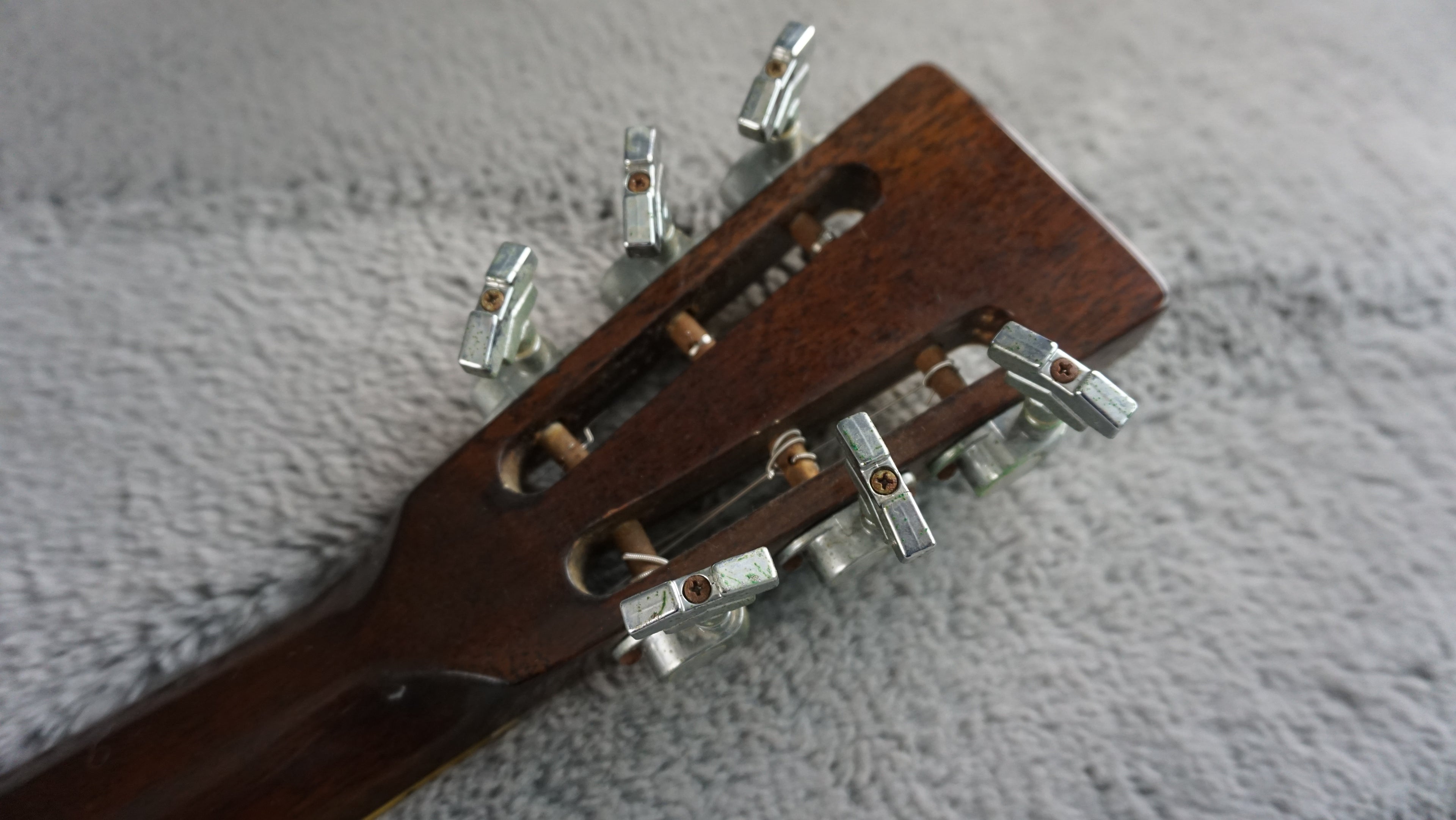 Gill Tone Resonator Japan Rare w/ Original Hard Case