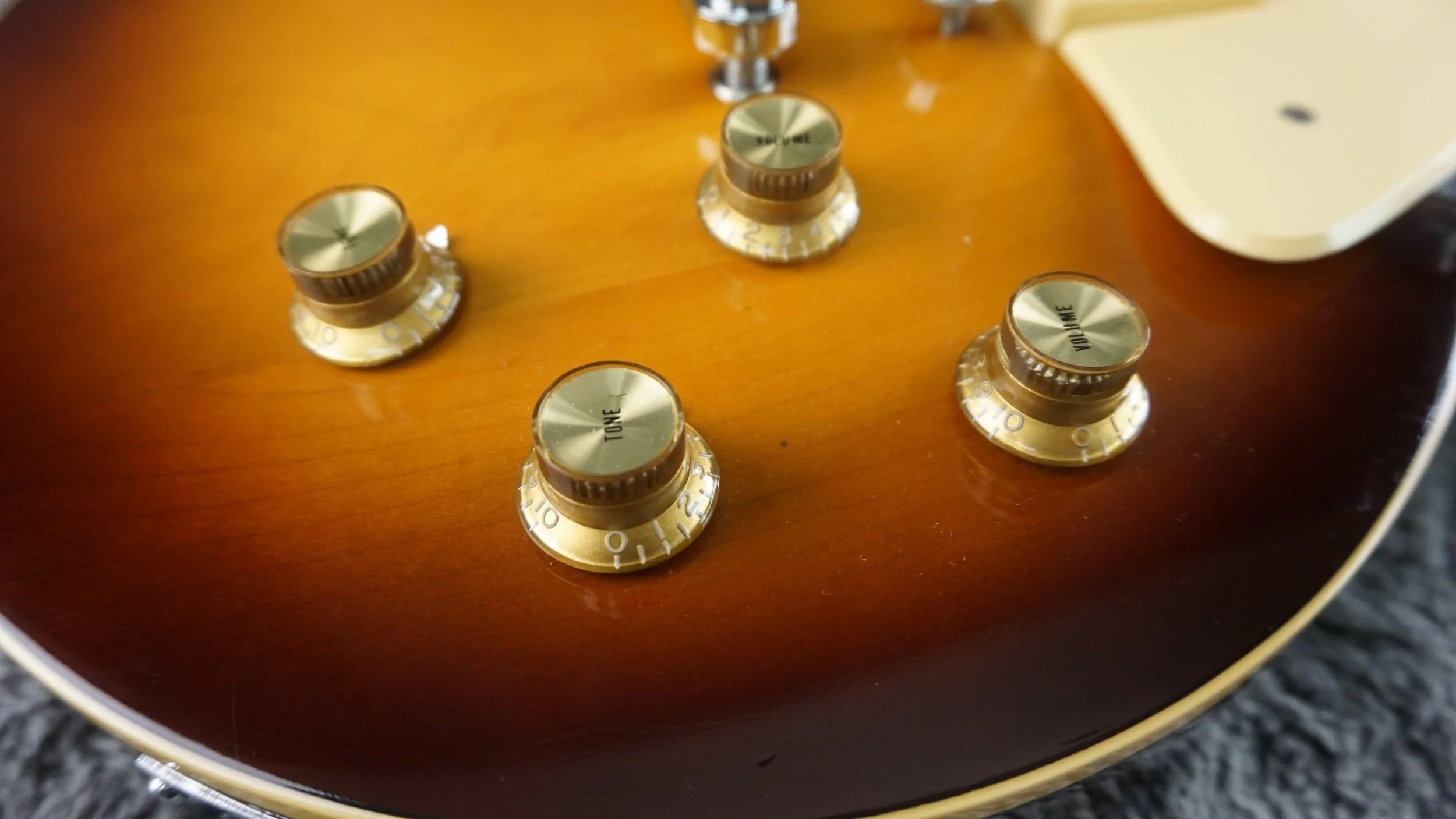 Yamaha SL380 - Studio Lord - Tobacco Burst - Japan