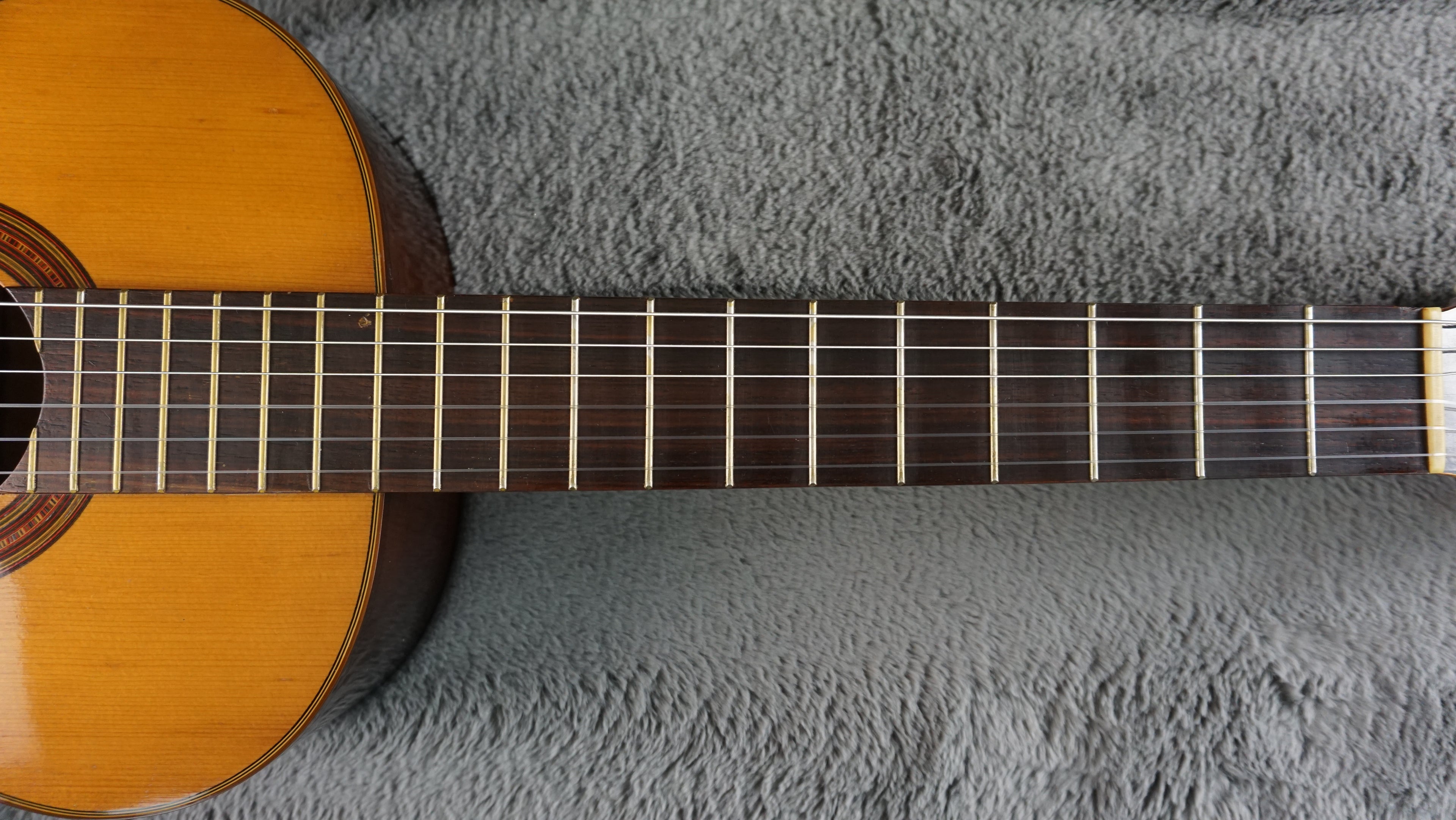 Kiso-Suzuki Gut Guitar Japan Classical