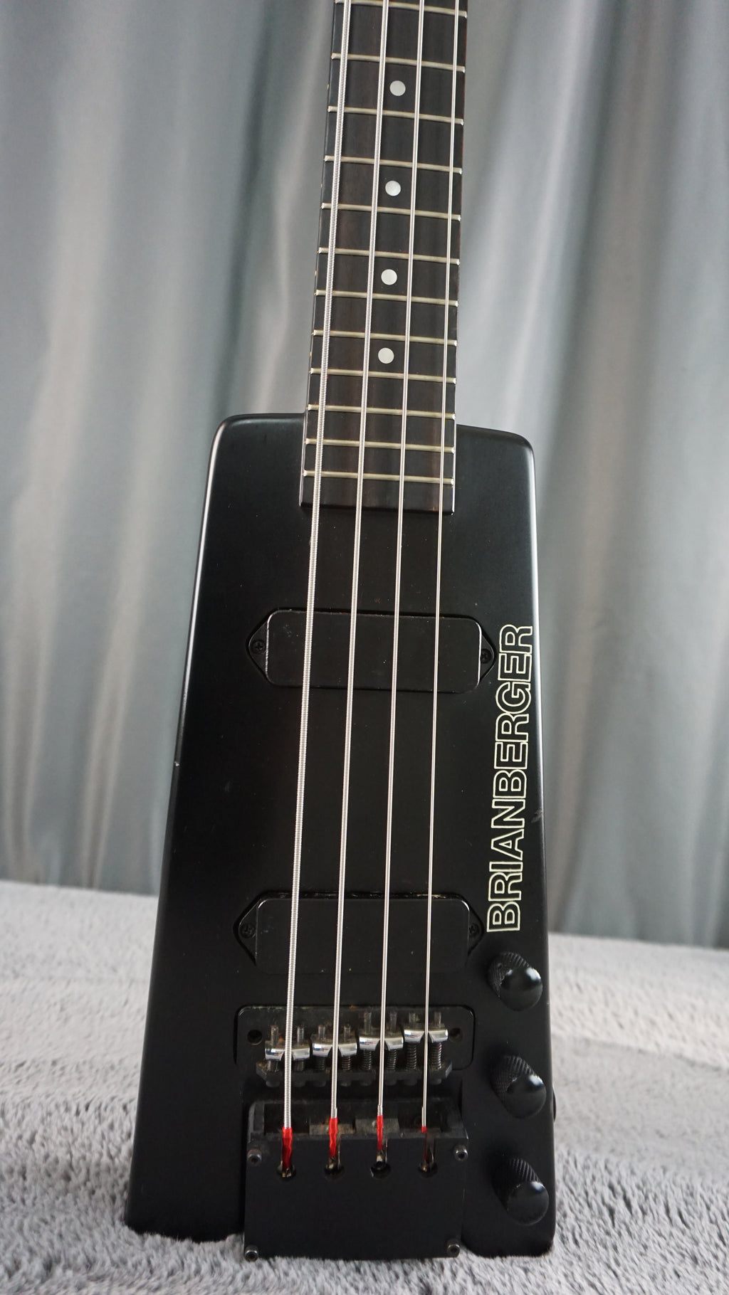 Mavis Brianberger Headless Bass 80s - Black Japan Vintage