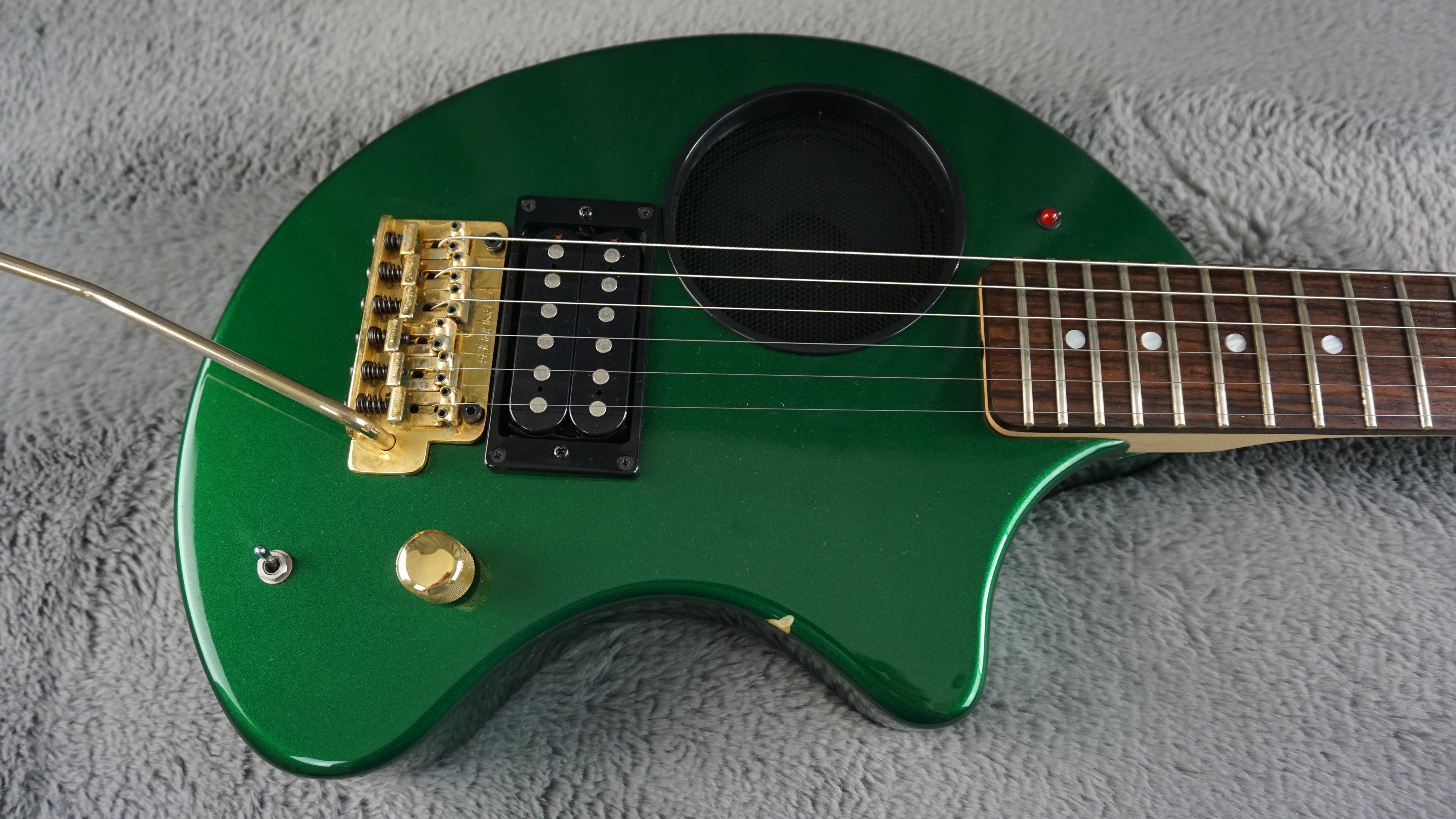 Fernandes/Burny ZO-3 Green Japan Built-in Speaker