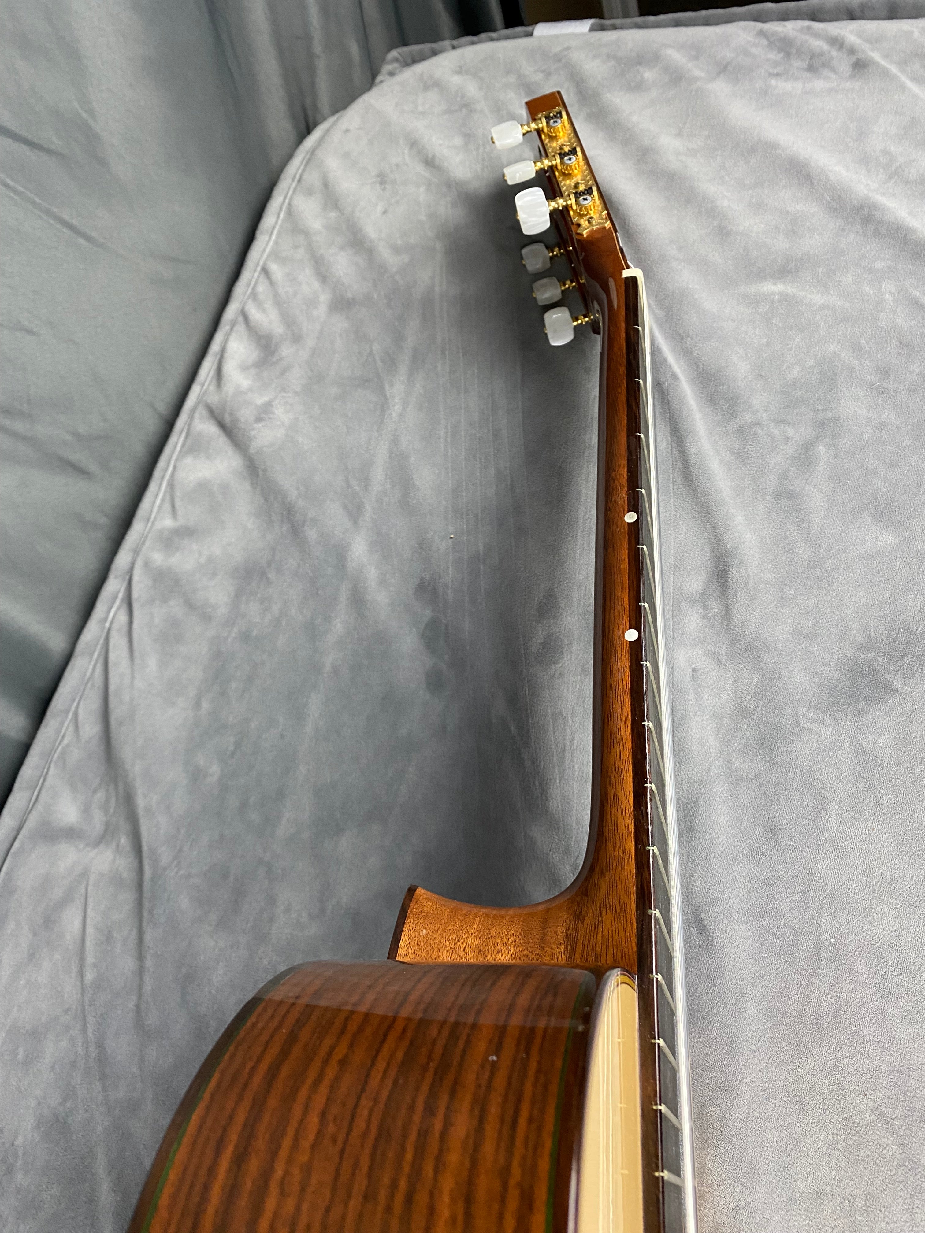 Ryoji Matsuoka MH-130