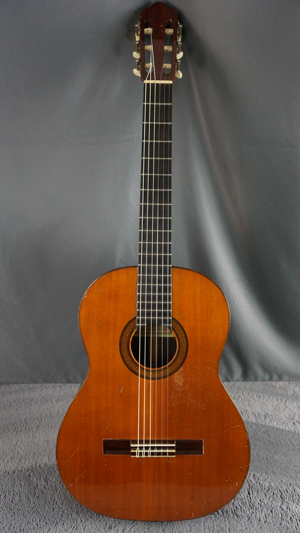 Teruaki Nakade Modelo CA 1969 Japan Classical Guitar