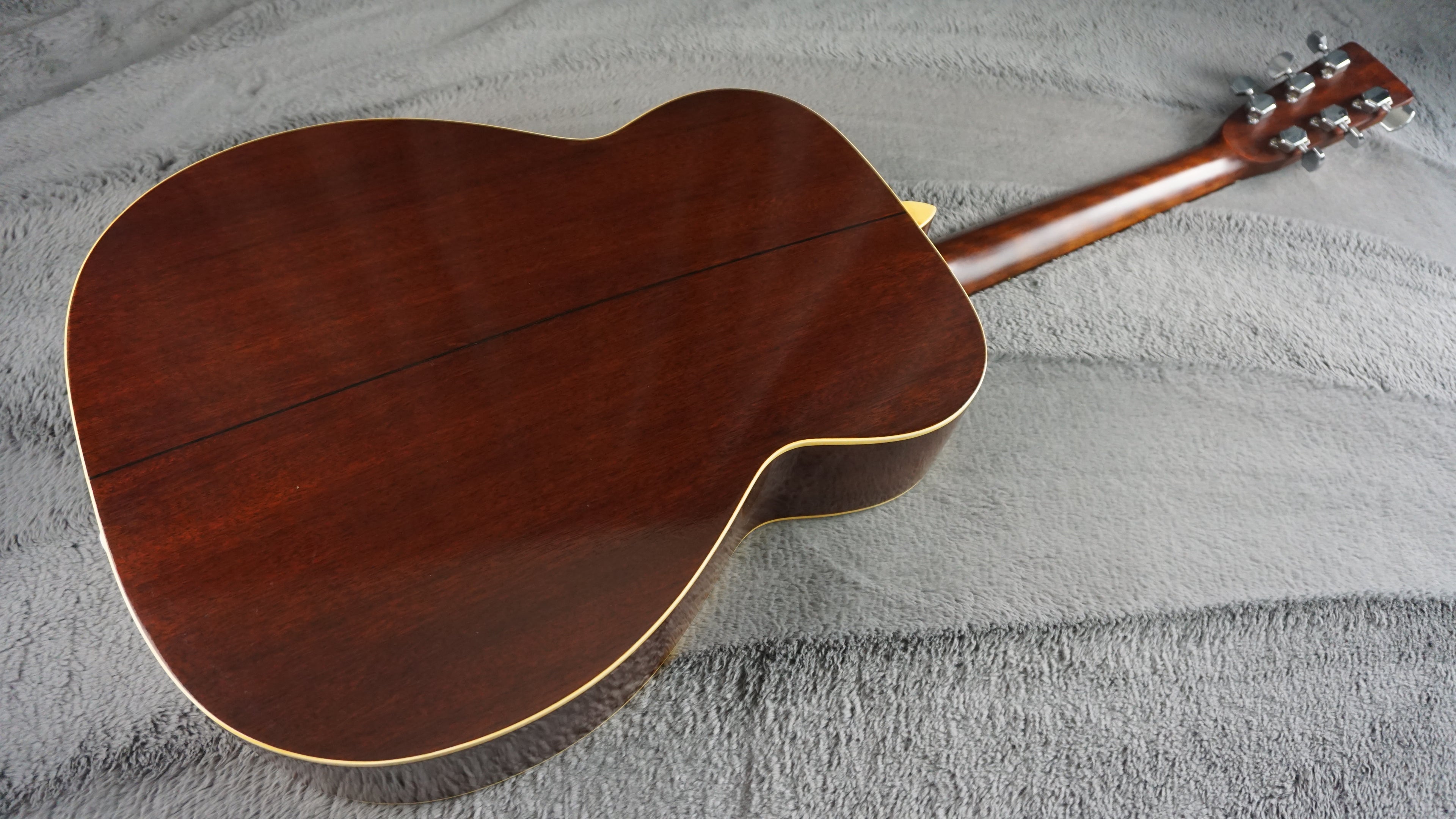Morris F-20 Japan Acoustic