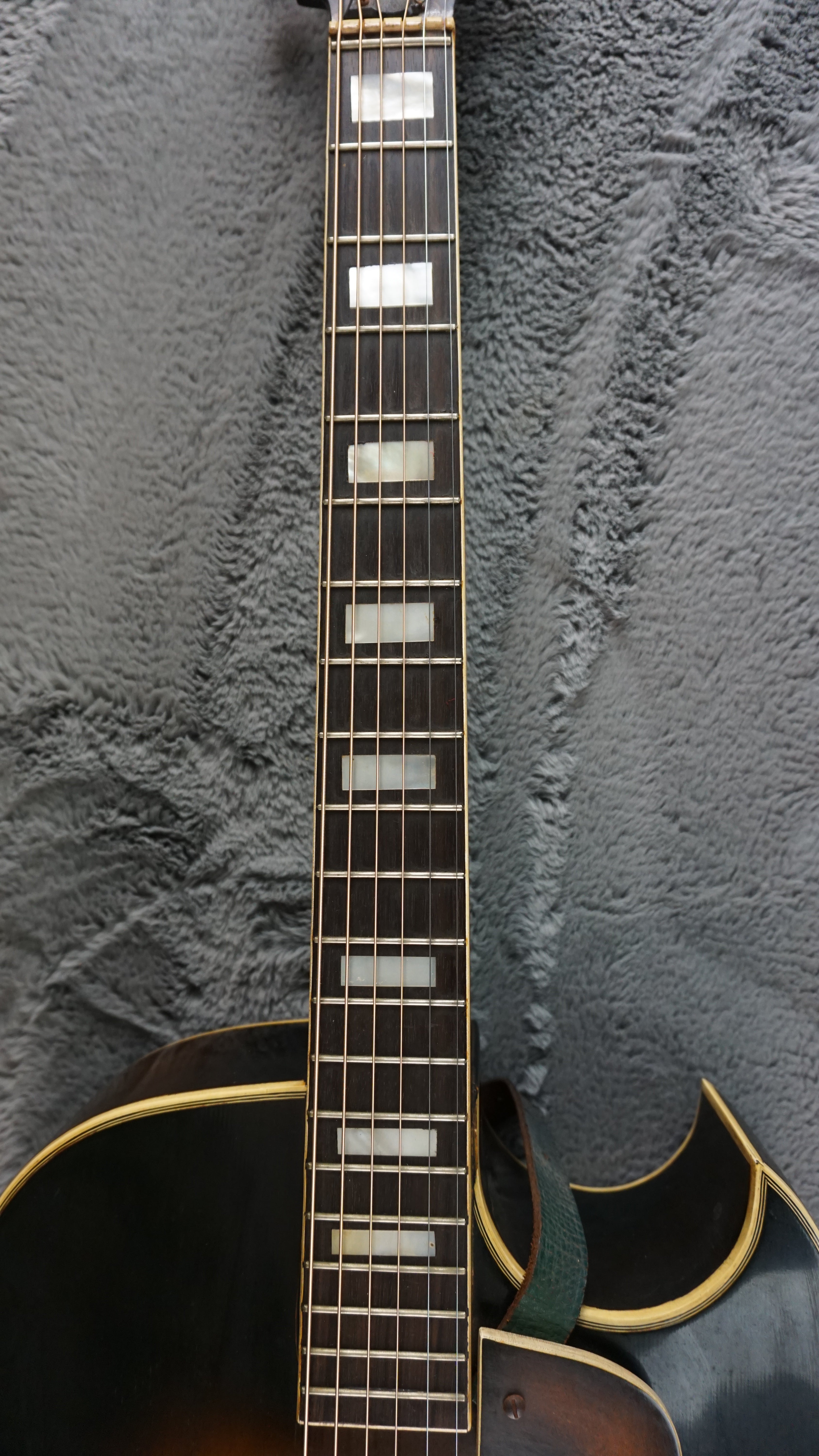 Nardan No. 180 Japan Archtop Tobacco Burst