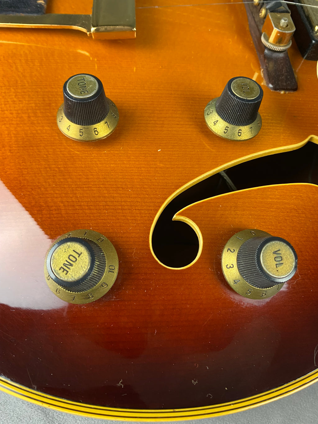 Yamaha AE-18 Archtop Hollowbody Rare! 1974