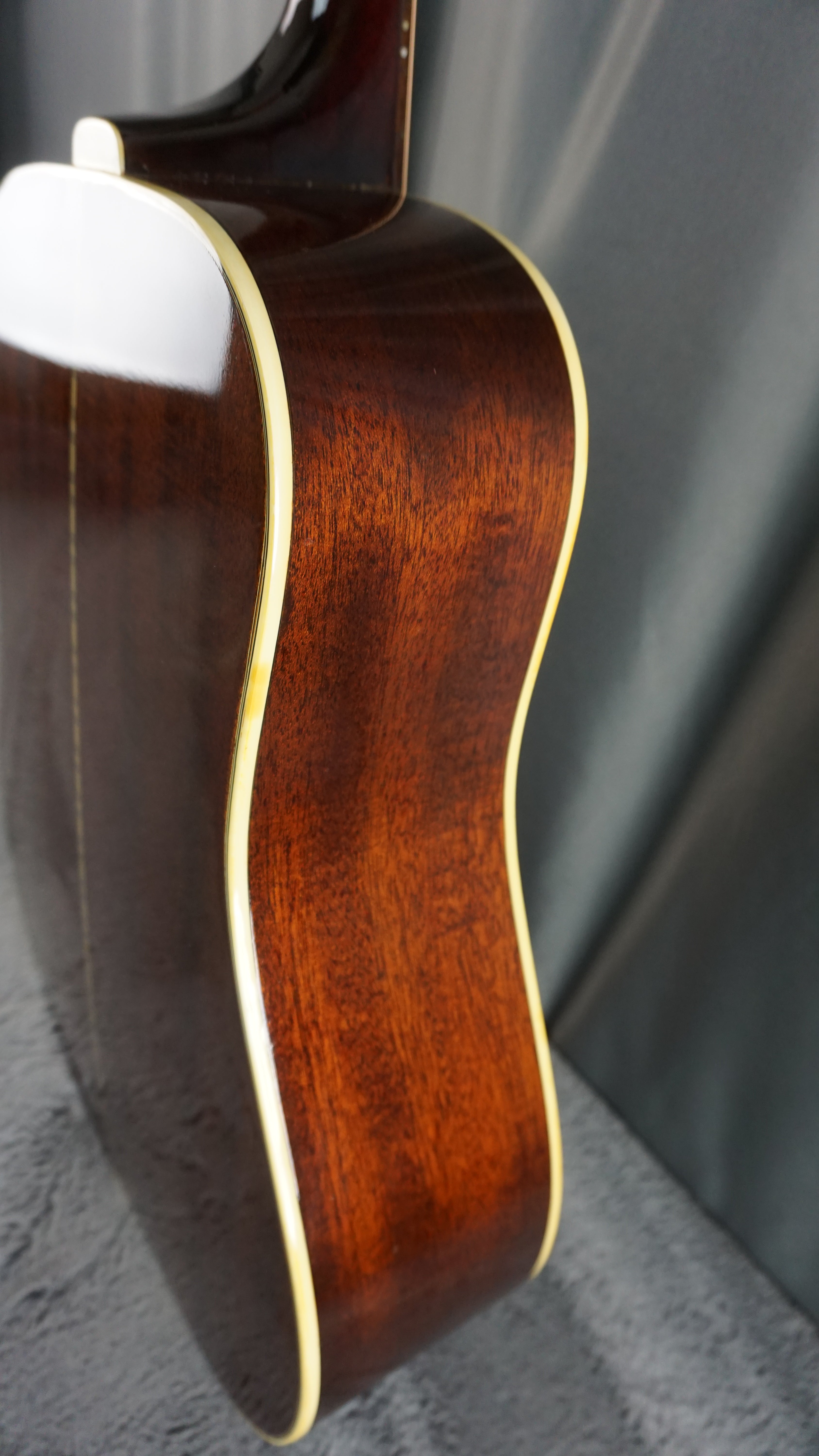 Temmas Nashville N-40D - Natural Acoustic Guitar