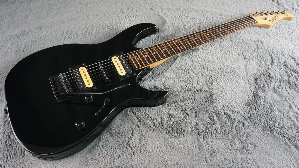 Anboy Superstrat Fujigen - Black Electric HSH