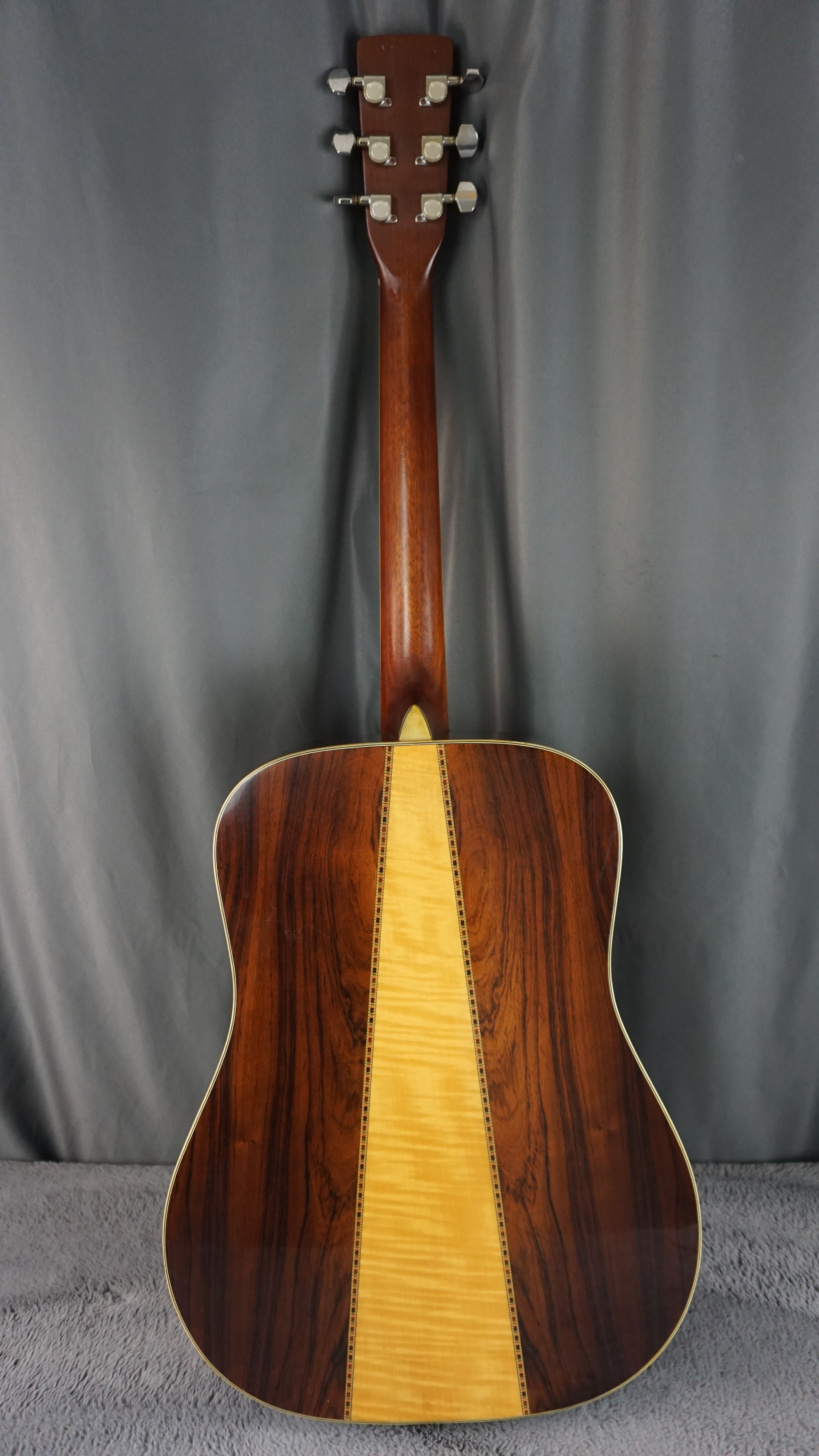 Morris W-40 Japan Solid Spruce Top w/ Fishman Electronics