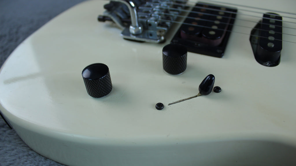 Tokai Custom Edition - Whiten HSS Japan