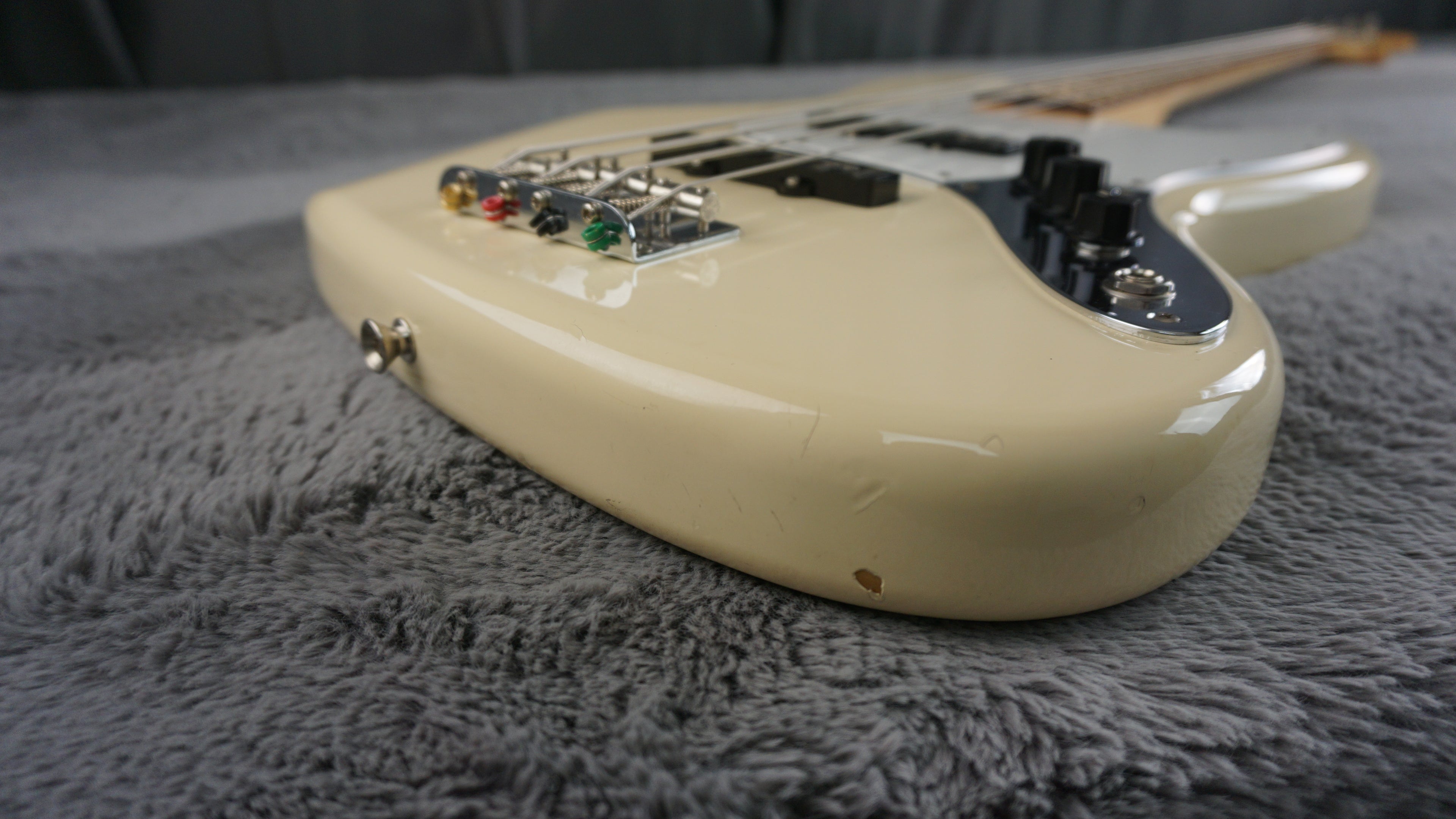 Fender Jazz Bass 1995 - White Japan Bass Guitar
