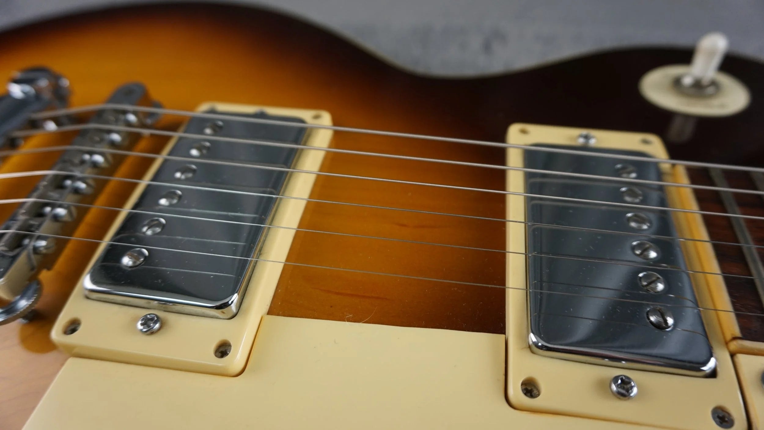 Yamaha SL380 - Studio Lord - Tobacco Burst - Japan