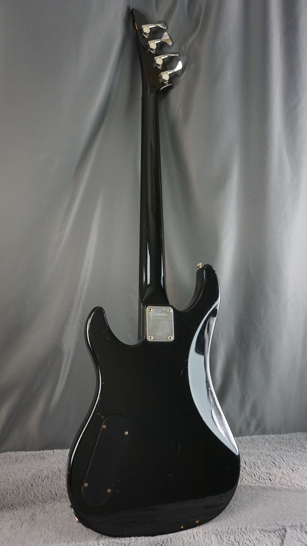 Fernandes Limited Edition - Black Japan 4-String PJ Bass