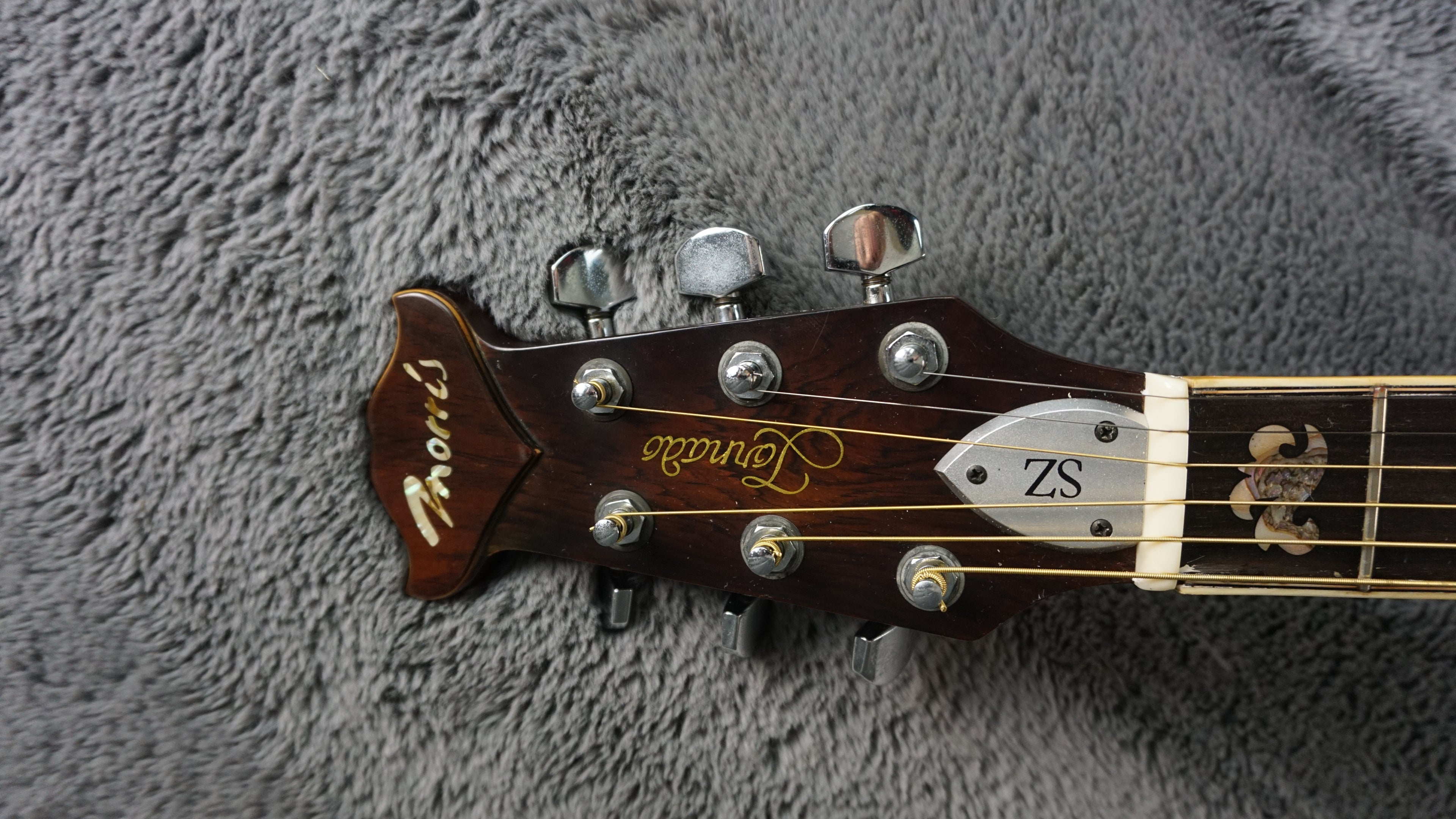 Morris Tornado SZ Japan Electric Acoustic Guitar