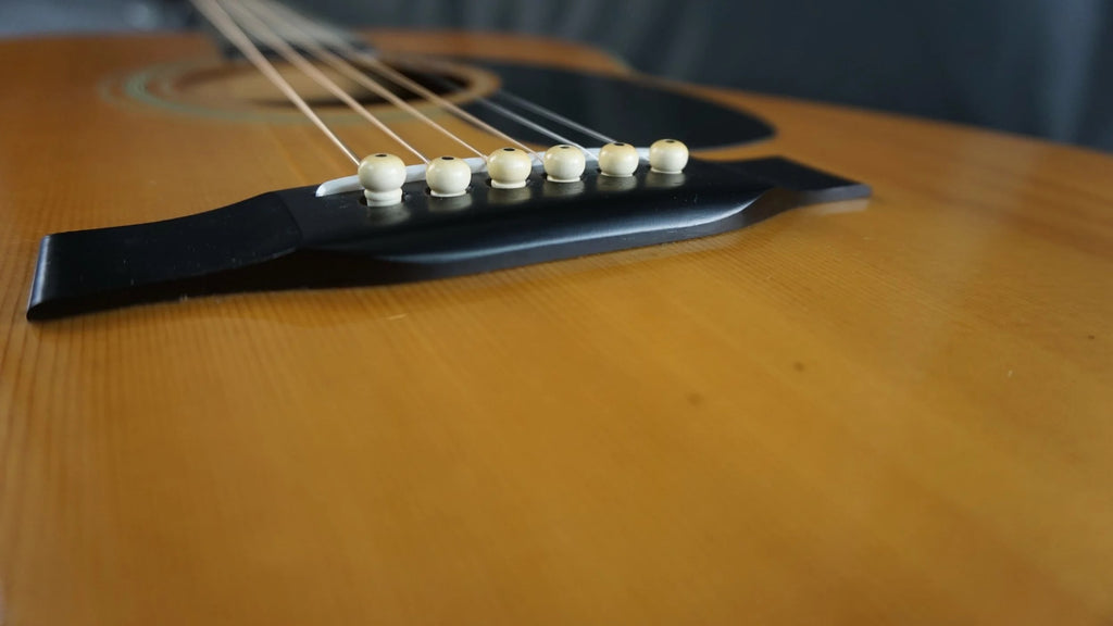 Morris F-18 Japan Folk Acoustic Guitar