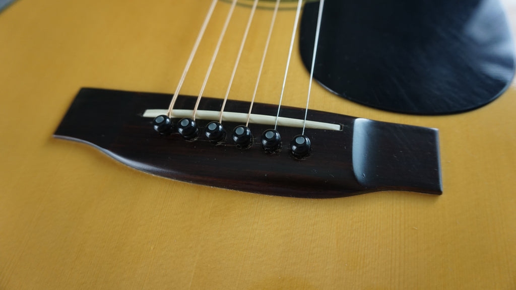Yamaki 130 Acoustic D-28 Style Japan w/ Hard Case