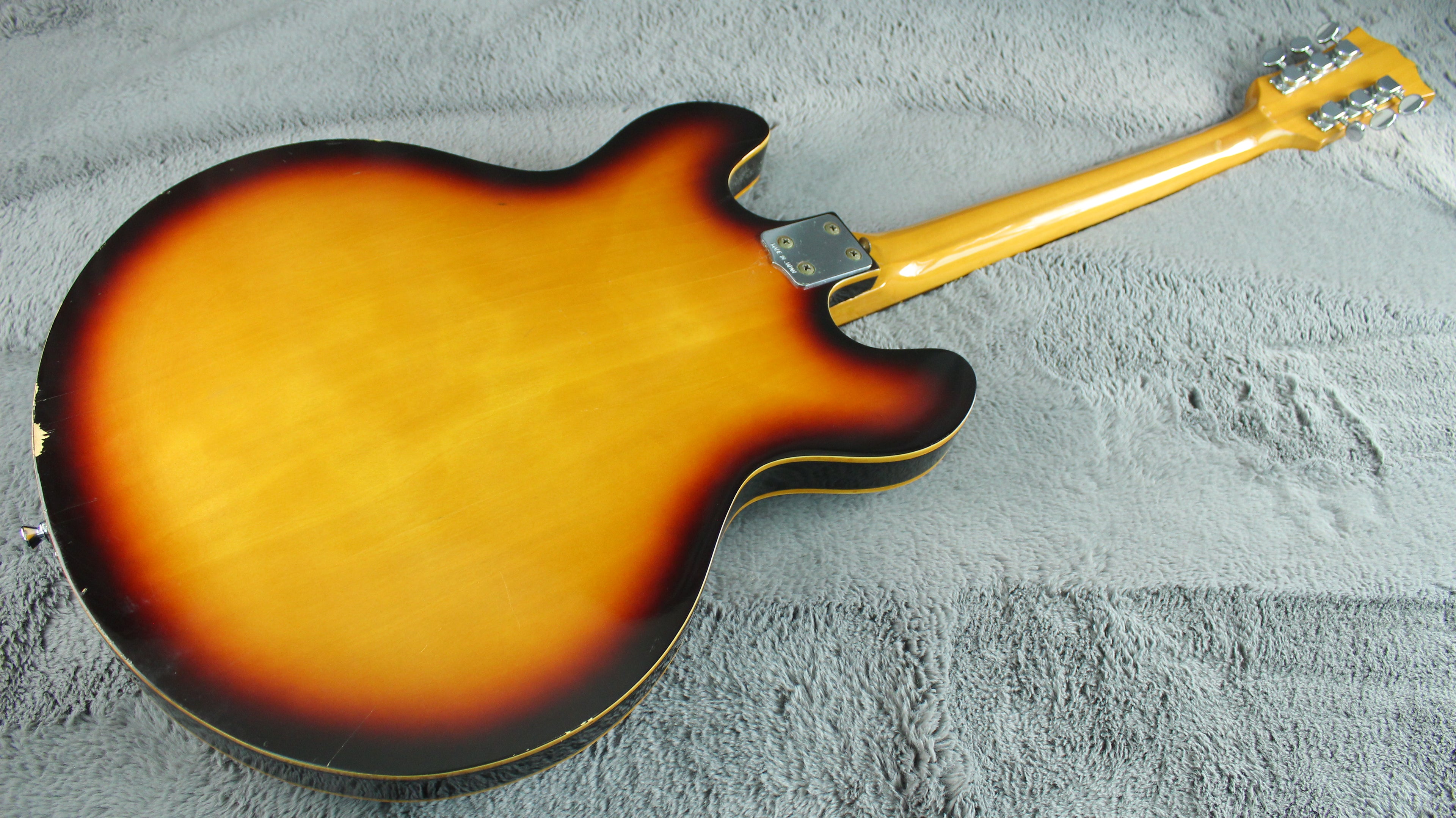 Semi-Hollow Sunburst Electric Guitar